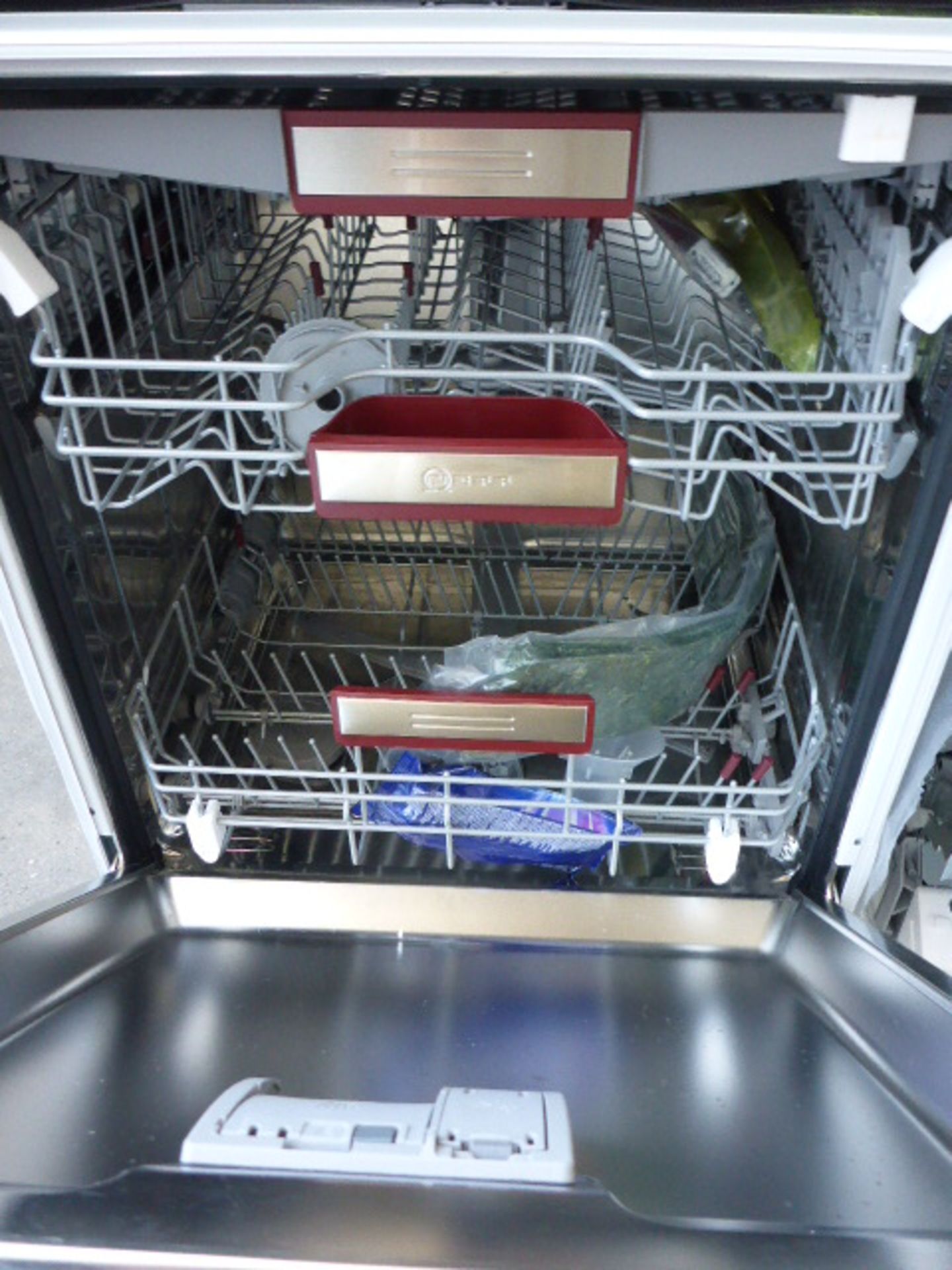 S515T80D1GB Neff Dishwasher fully integrated - Image 2 of 2