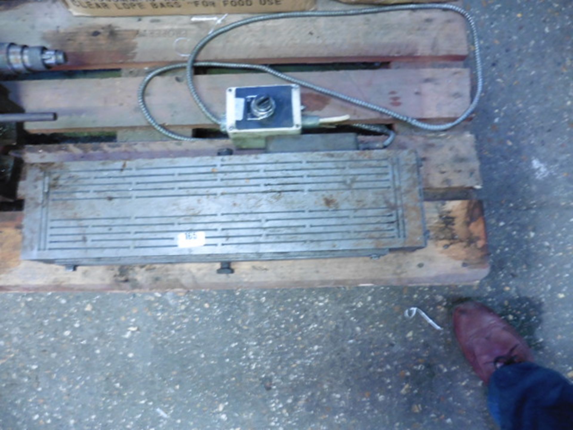 24''x6'' electric magnetic chuck