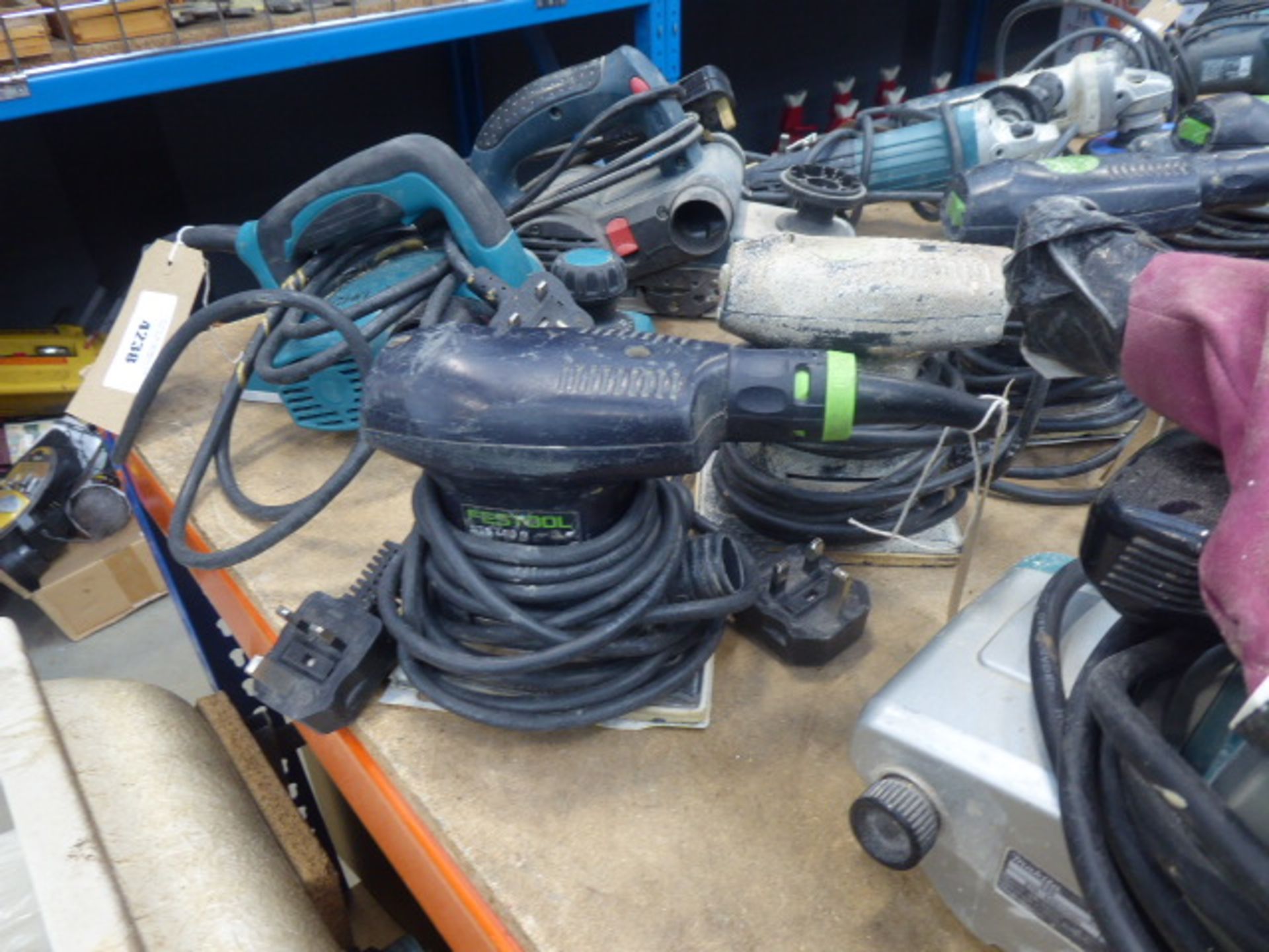 Festool RTS400 palm sander