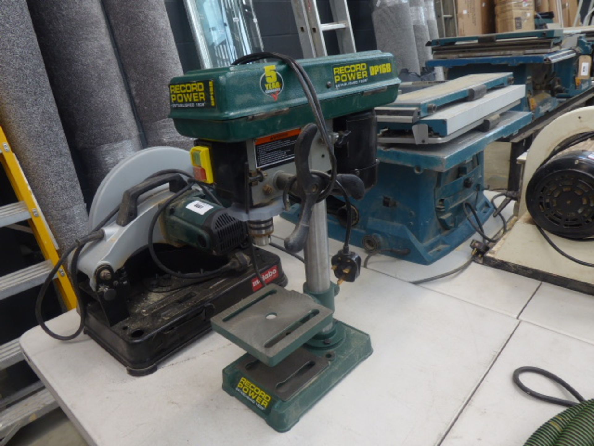 Record Power DP16V single phase electric bench drill.
