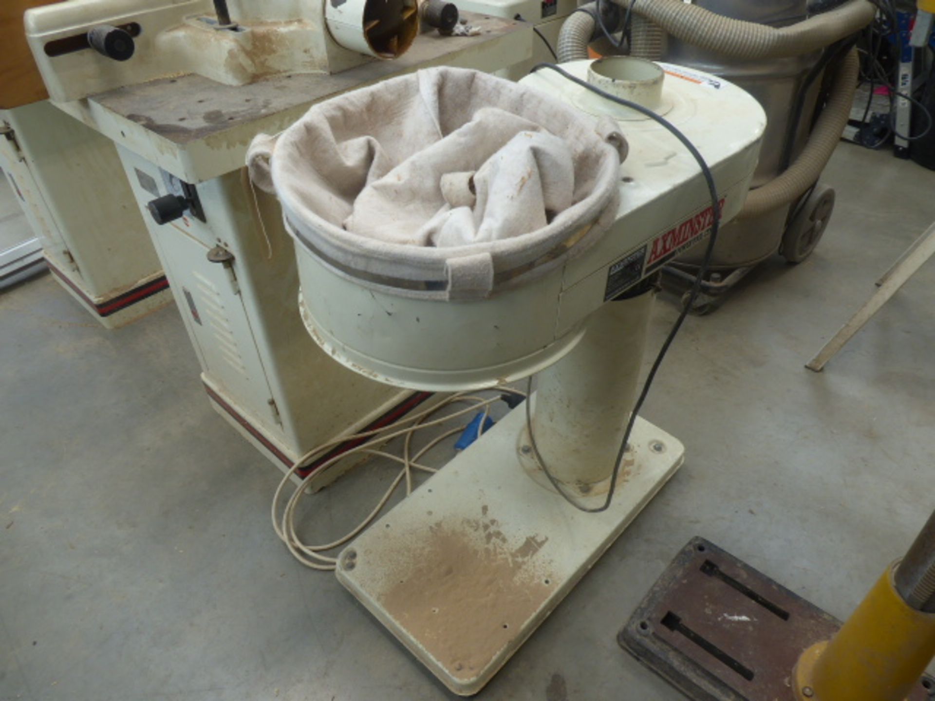 Axminster single bag dust extractor