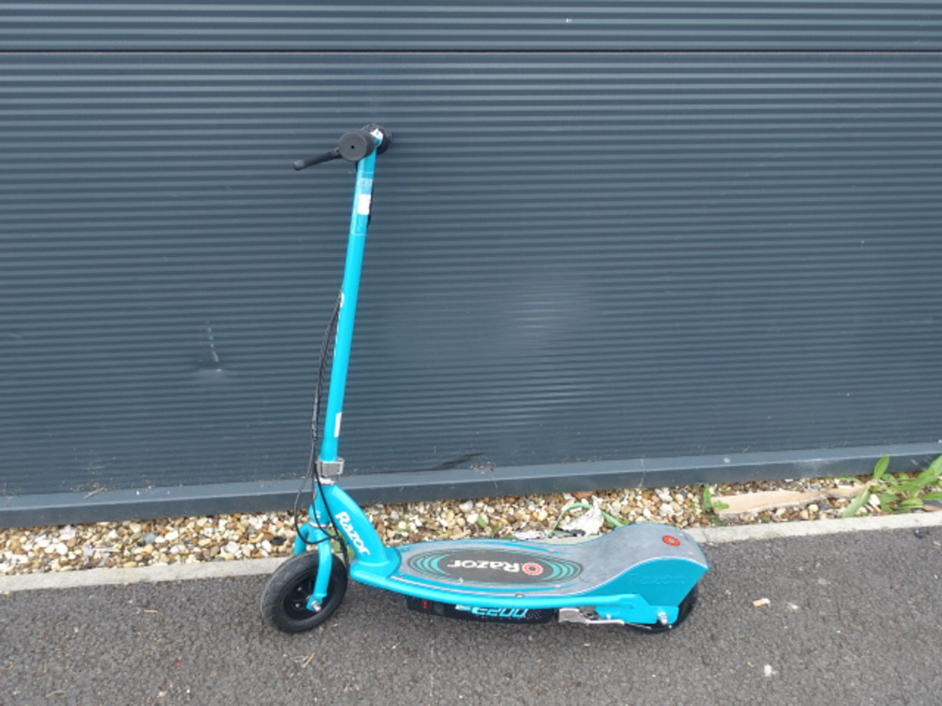 Razor electric scooter