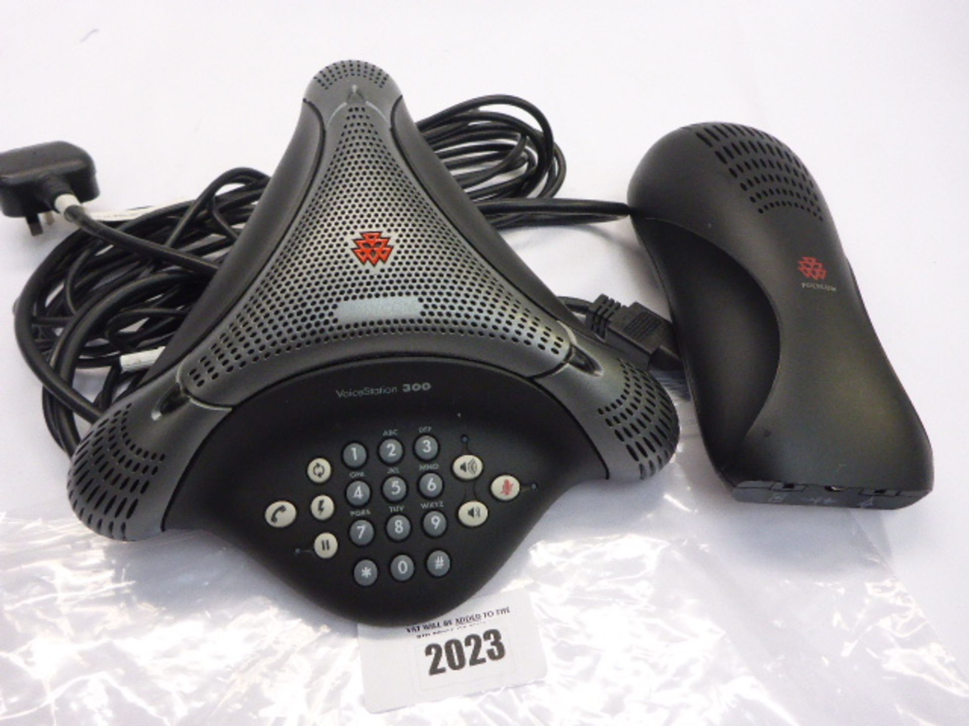 Polycom VoiceStation 300 with Universal Module