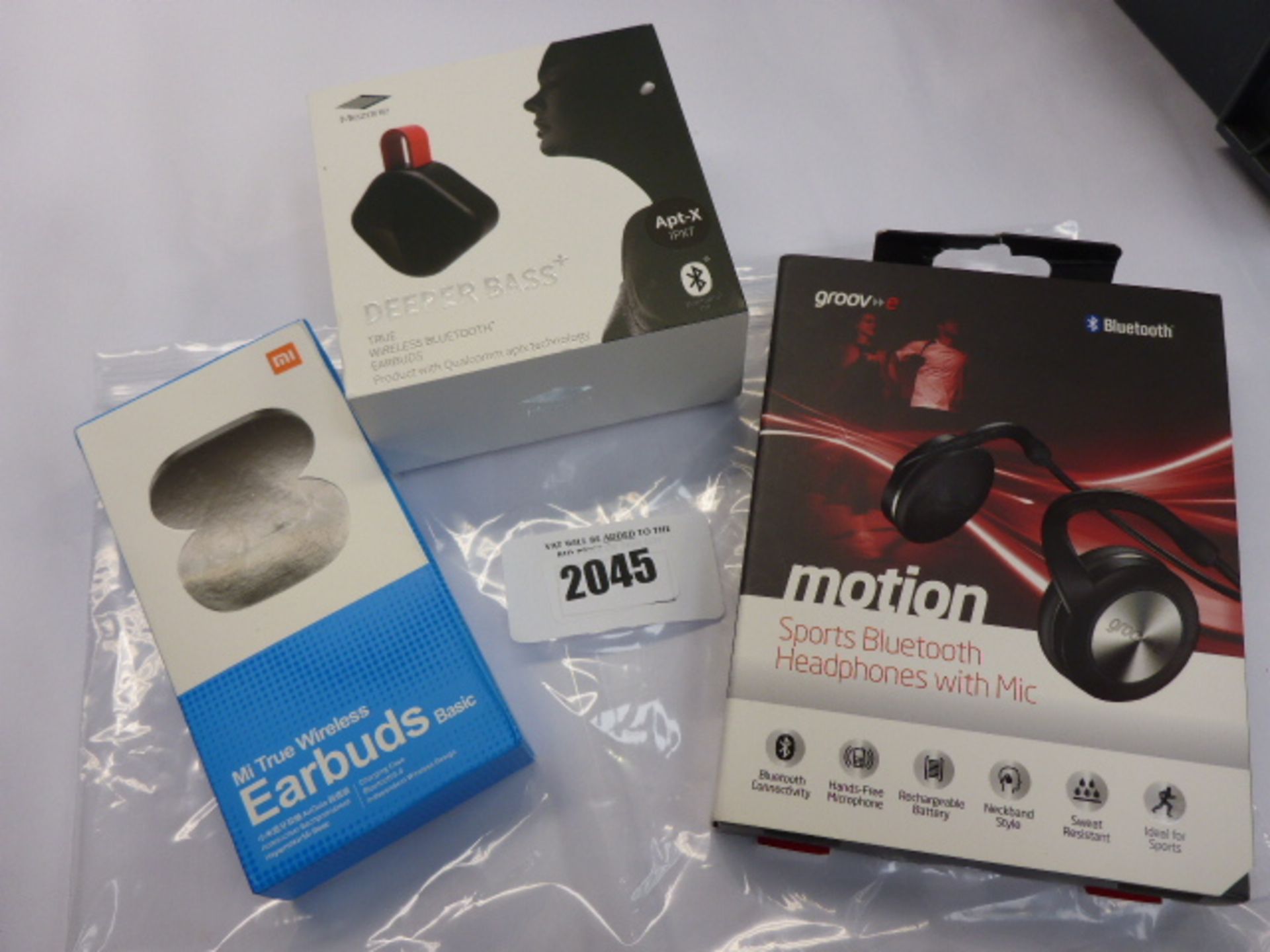 Mezone Deeper Bass wireless earphones, MI Earbuds and Groove Motion wireless headphones