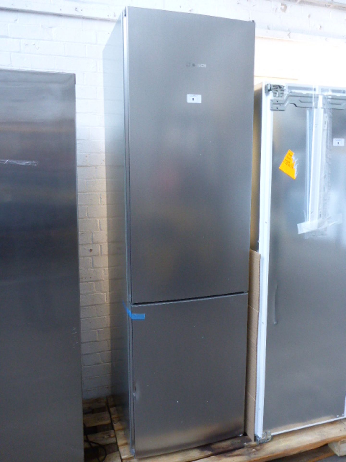 KGN39VL3AGB Bosch Free-standing fridge-freezer