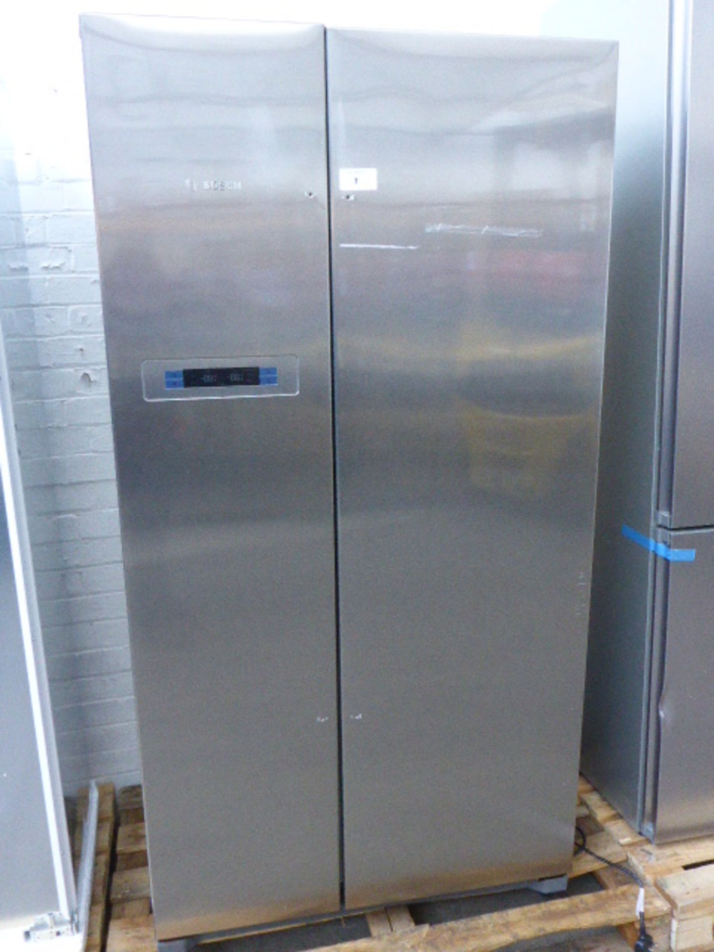 KAN90VI20GB Bosch Side-by-side fridge-freezer