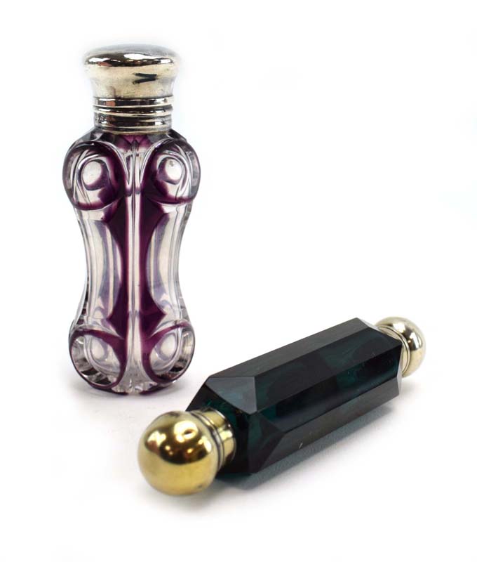 A Victorian silver mounted clear and amethyst flash glass scent bottle, maker CM, Birmingham 1892, - Image 2 of 2