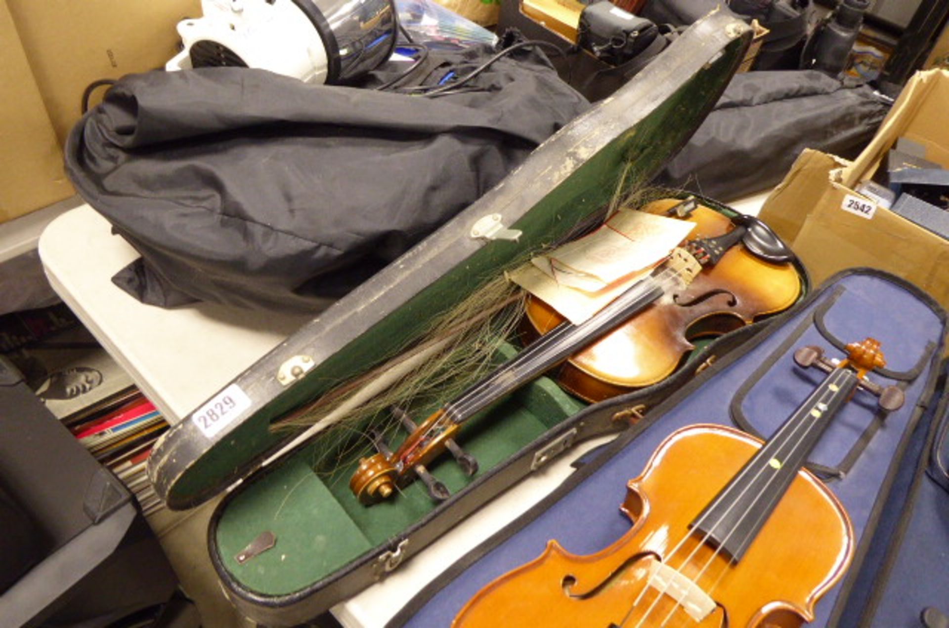 Vintage violin in case with bow (af)