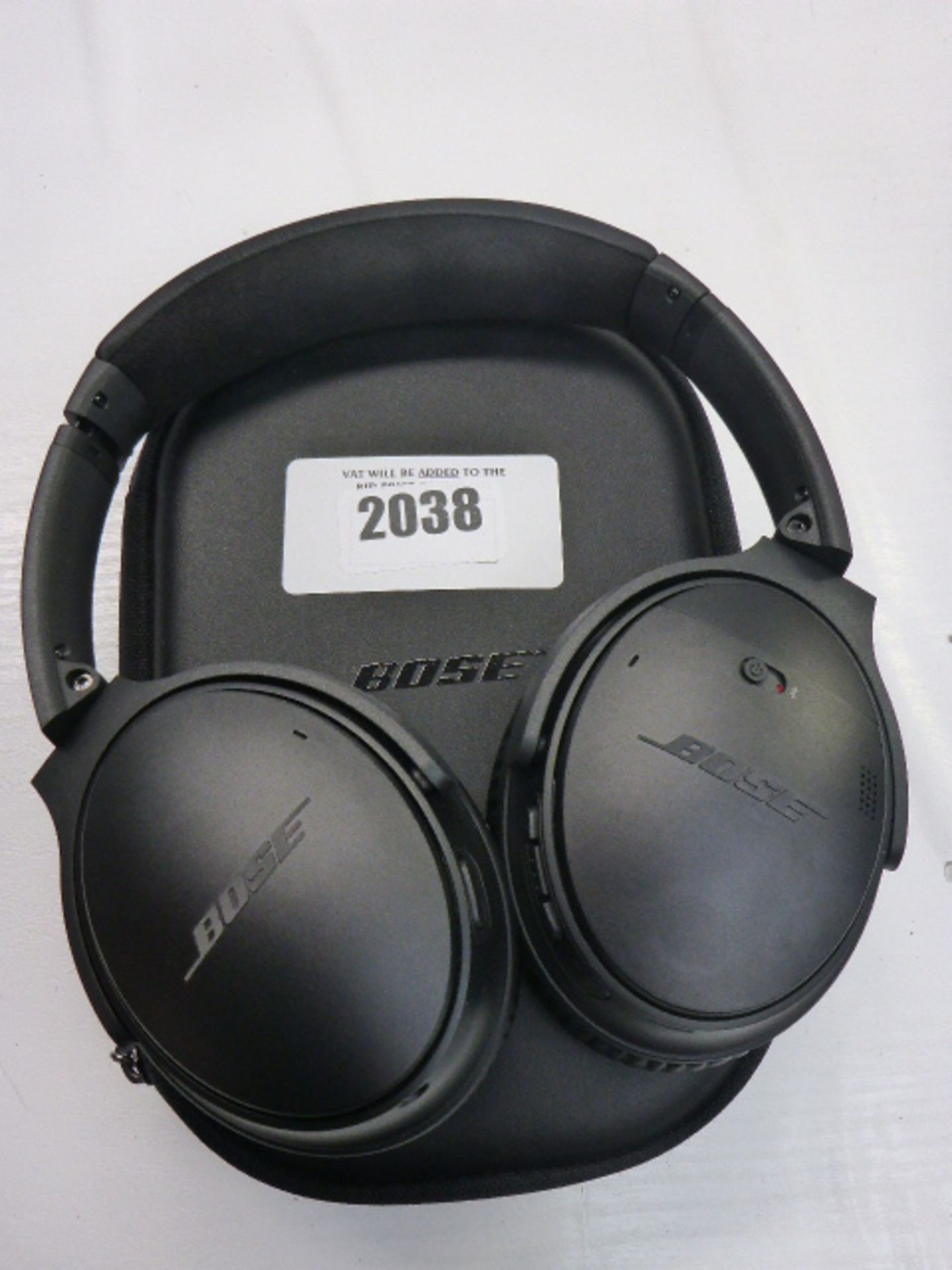 Bose QC35 wireless headphones