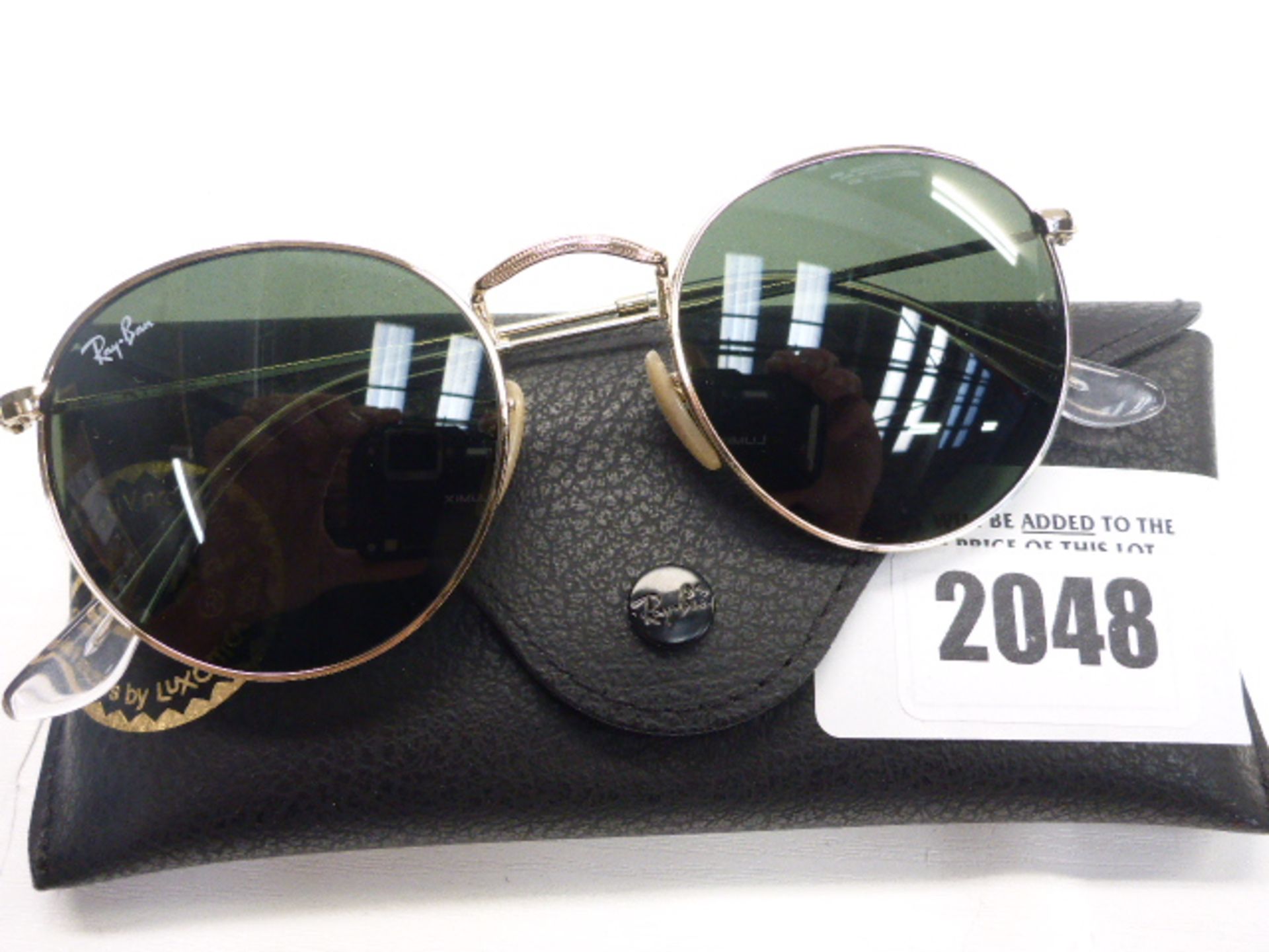 Ray-Ban RB3447 sunglasses in case