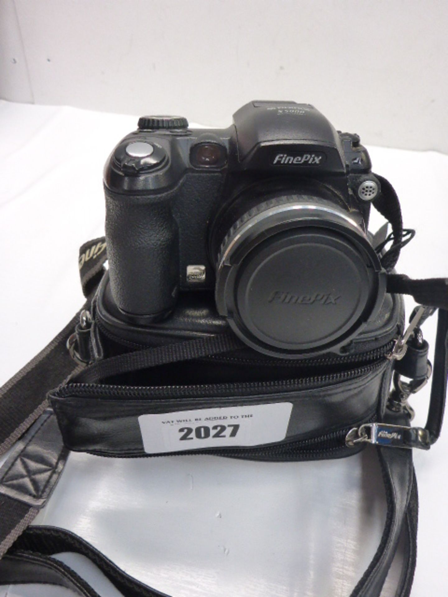 Fujifilm S5000 digital camera