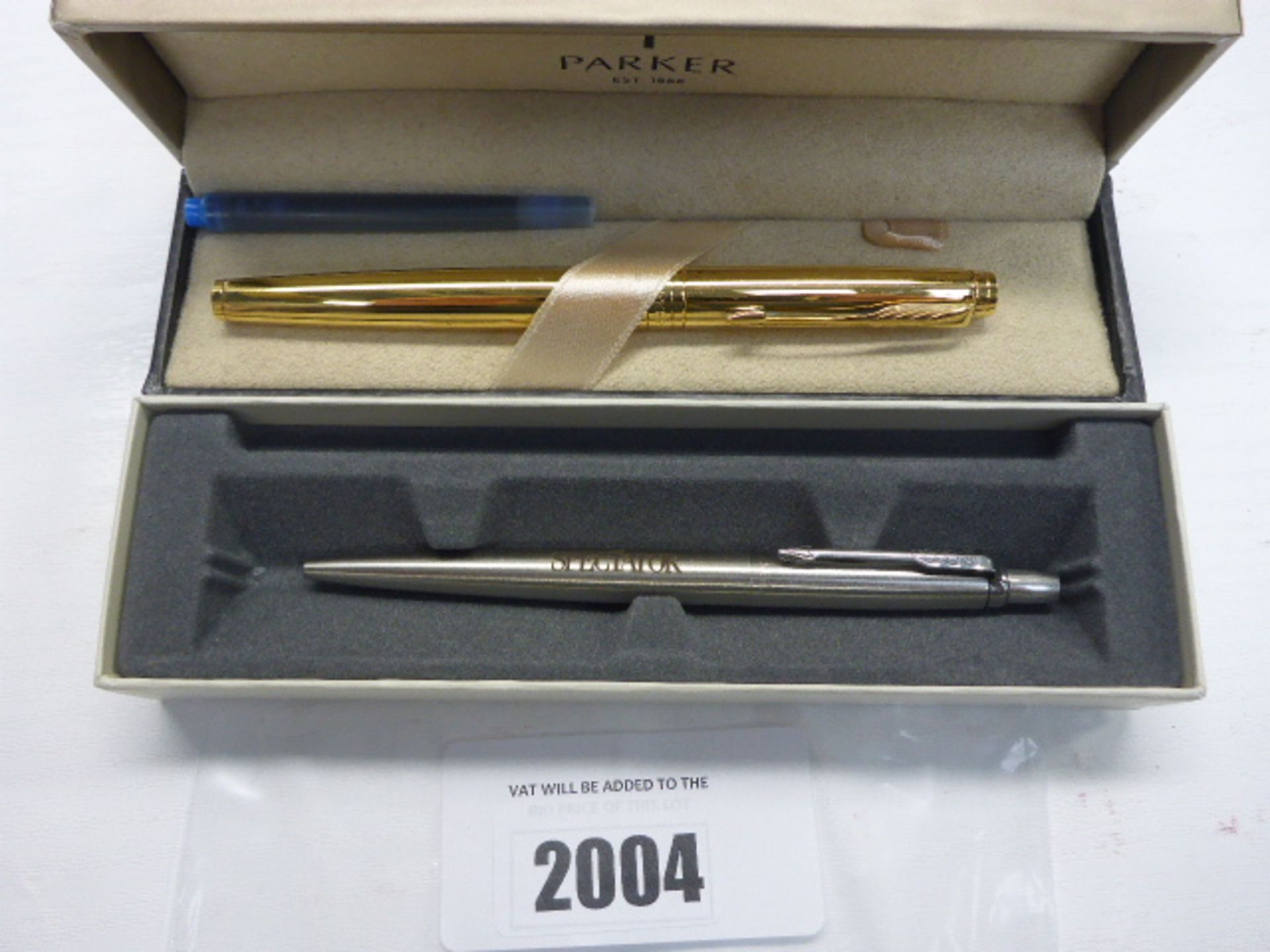 Fountain Parker Pen and ballpoint parker pen