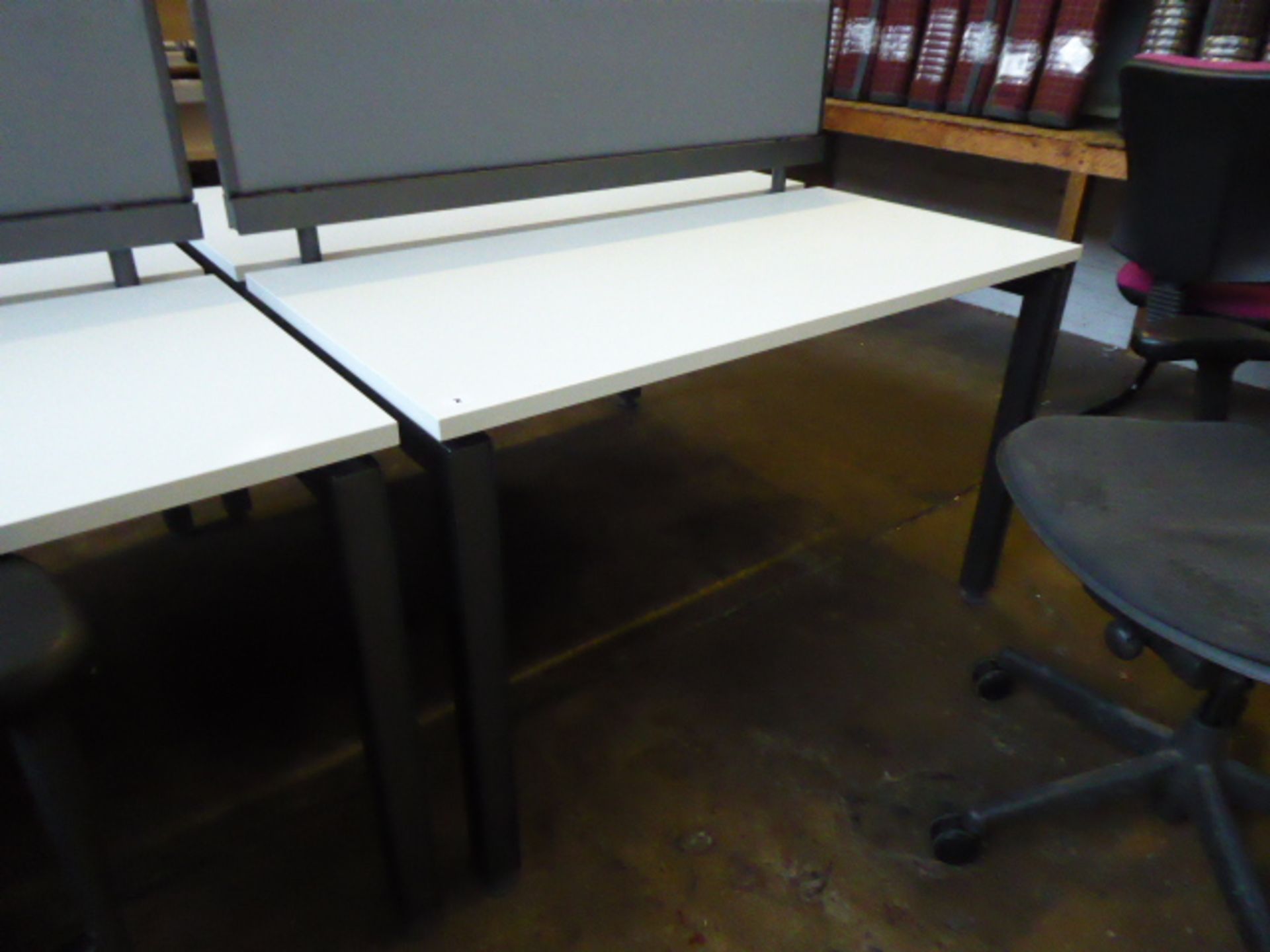 A double Herman Miller workstation with a single privacy screen (120cm wide) each with a 3 drawer - Image 3 of 3