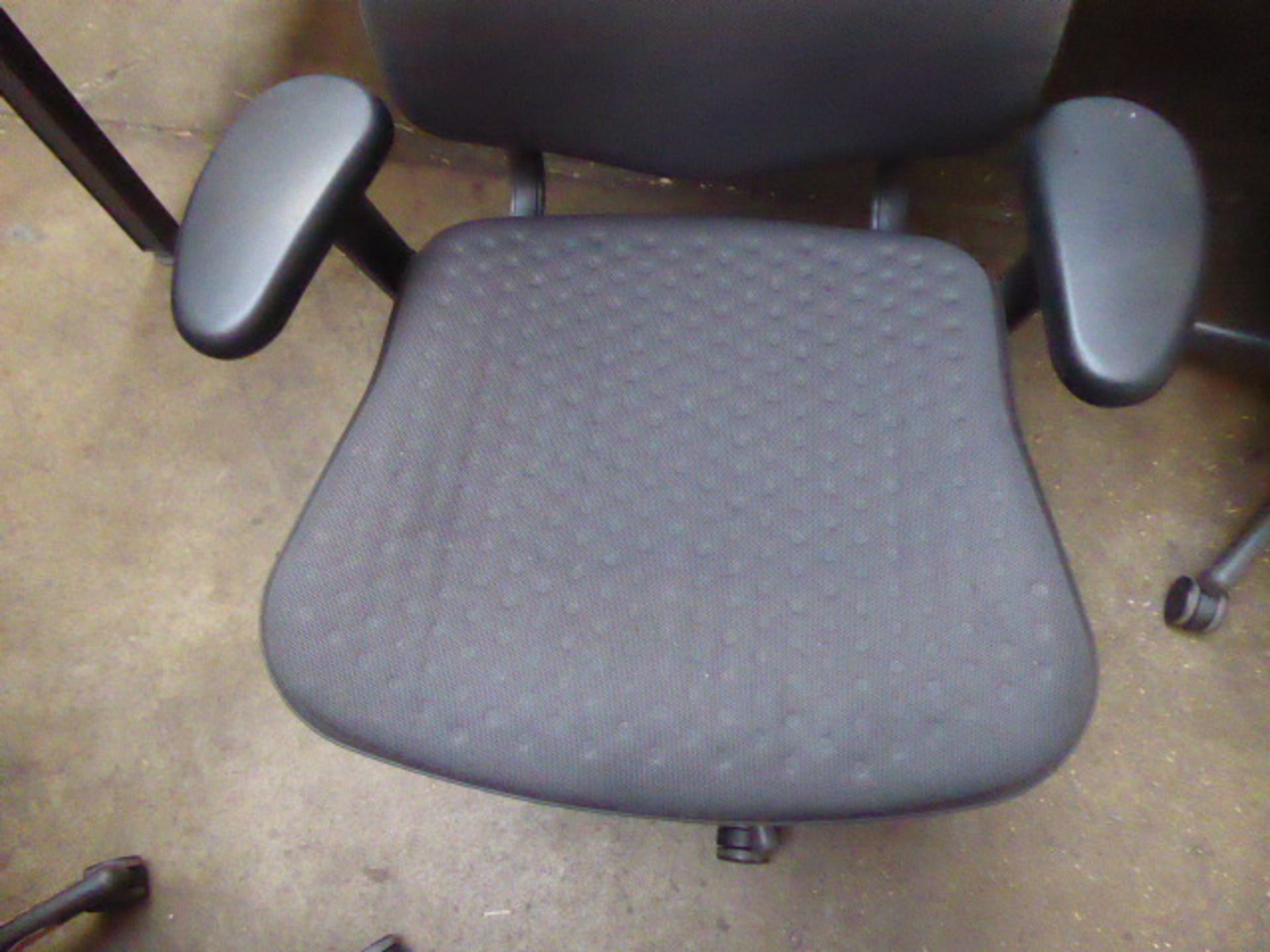 A Herman Miller Celle charcoal cloth swivel armchair - Image 2 of 3