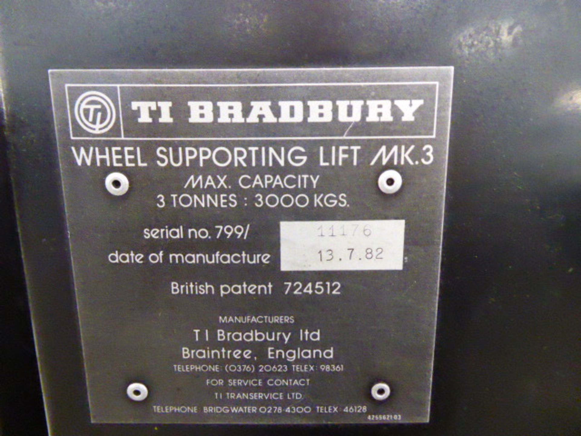 TI Bradbury, Wheel Supporting lift MKIII, 3 tonne, 4 post car lift, year 1982 with a 2 tonne cross - Image 11 of 13