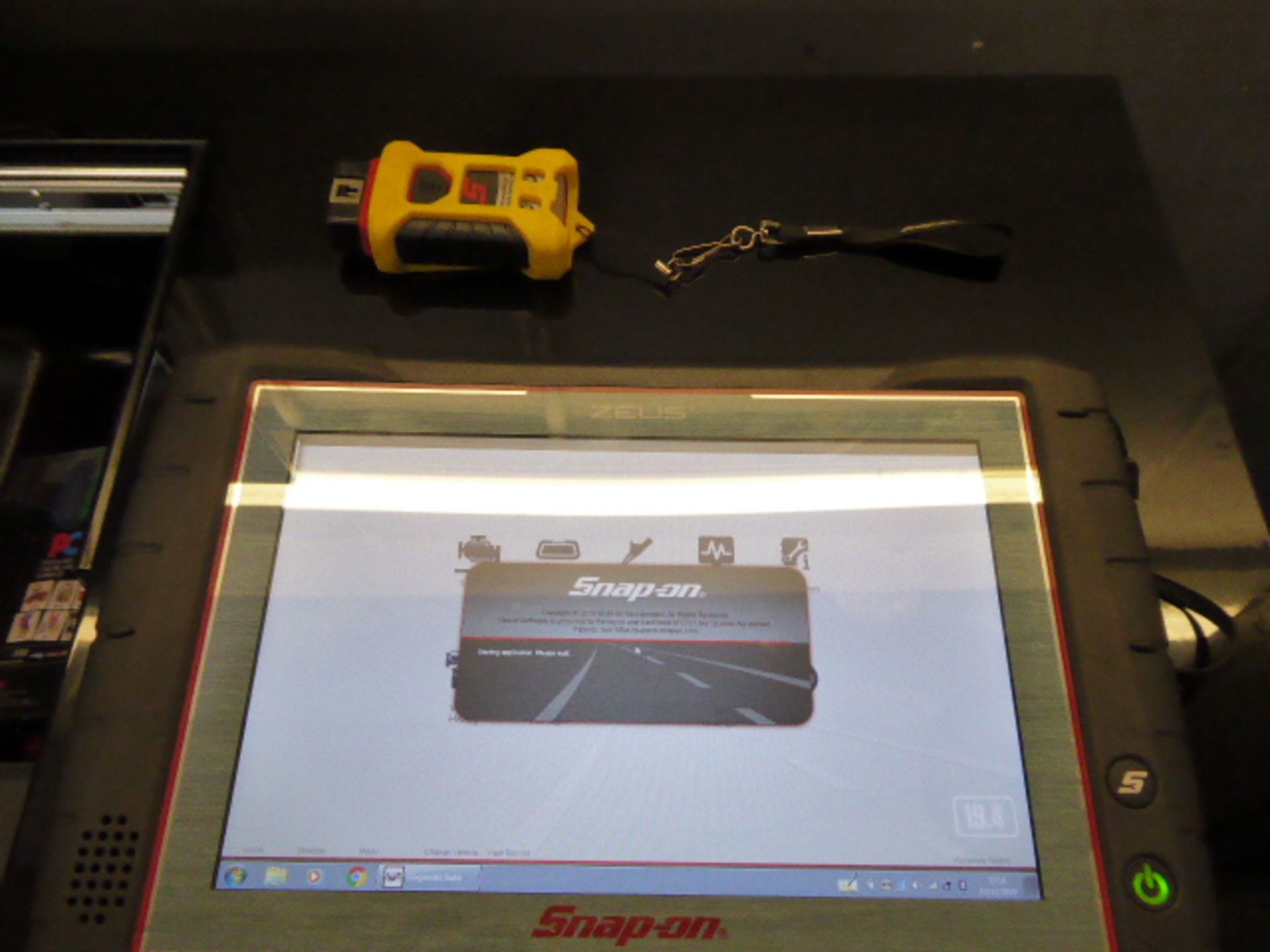 Snap-on Intelligent Diagnostics Centre with Zeus Scope Module M4 portable hand held unit, - Image 6 of 11