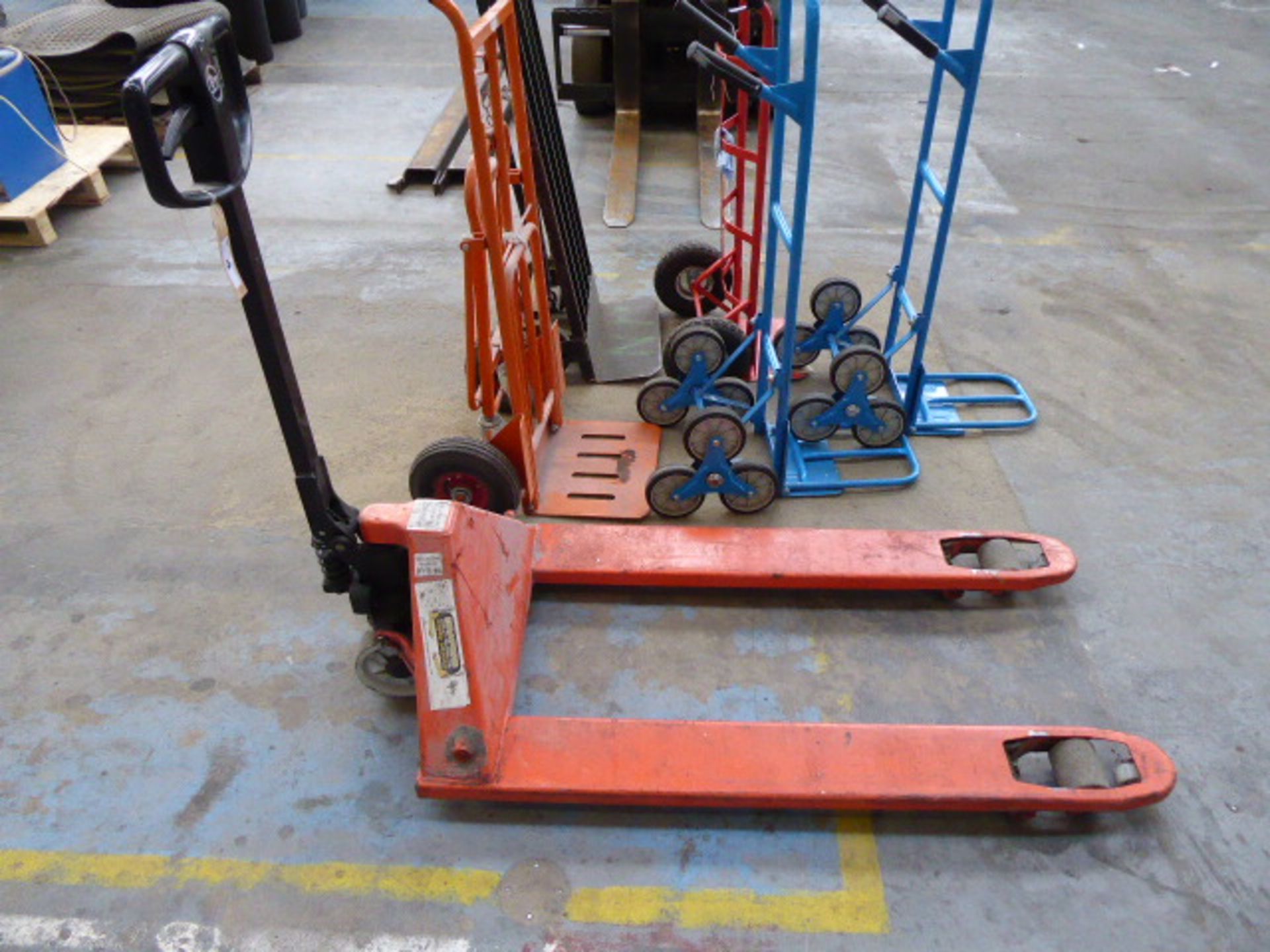 PT 2300kg hydraulic pallet truck