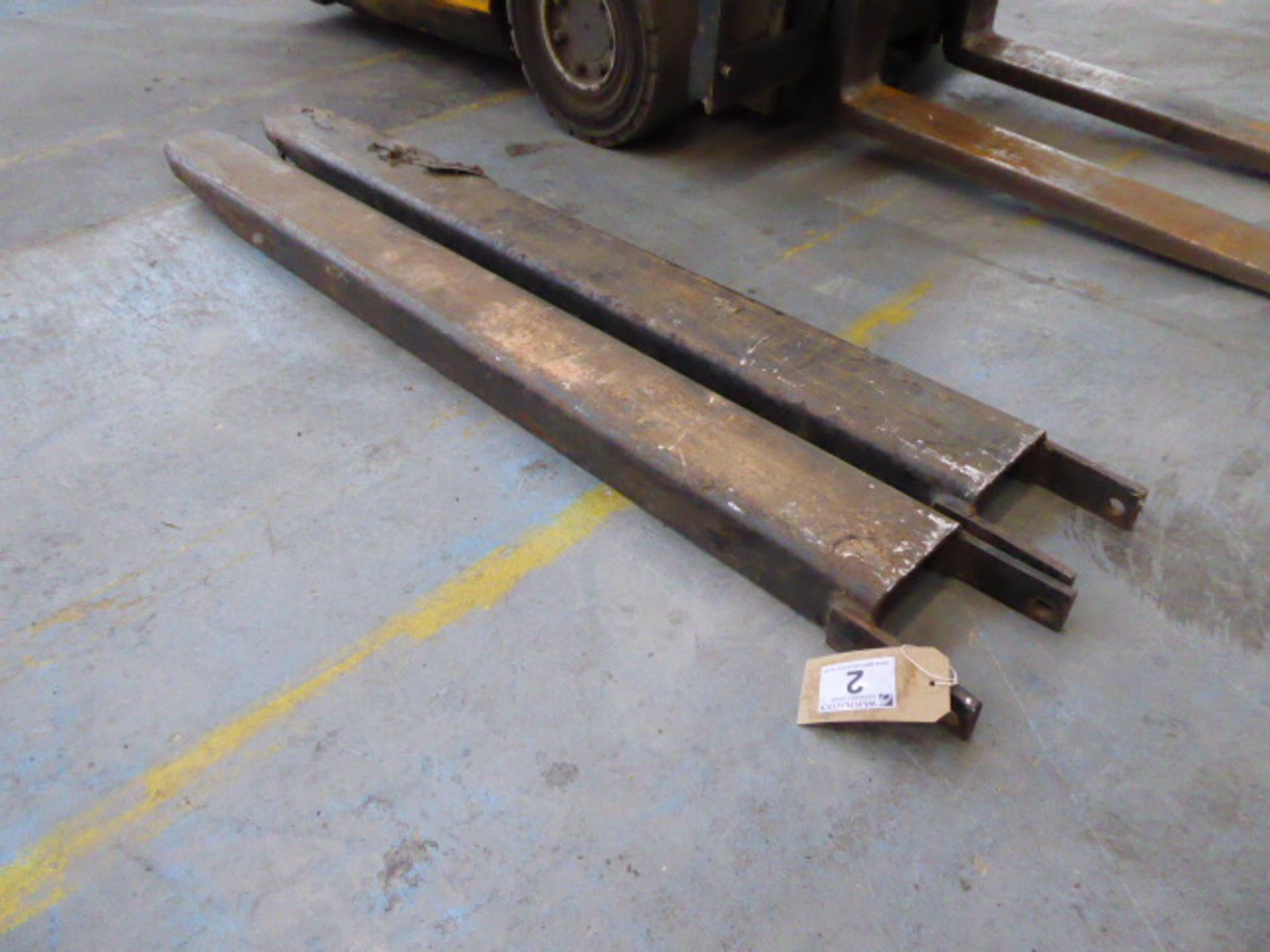 Pair of forklift extension forks