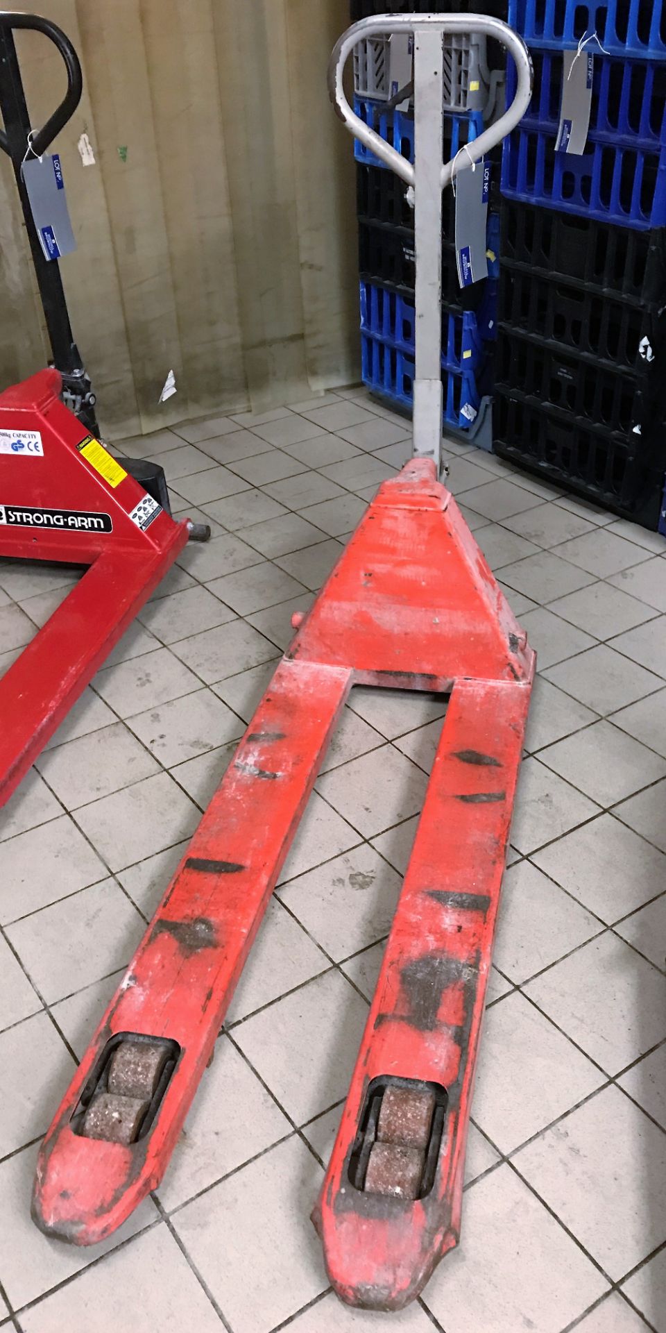 A Hand Hydraulic Pallet Truck.