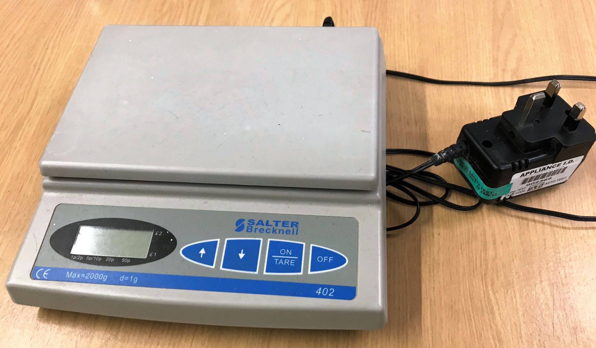 A Set of Salter Brecknell 402 Electronic Bench Scales.