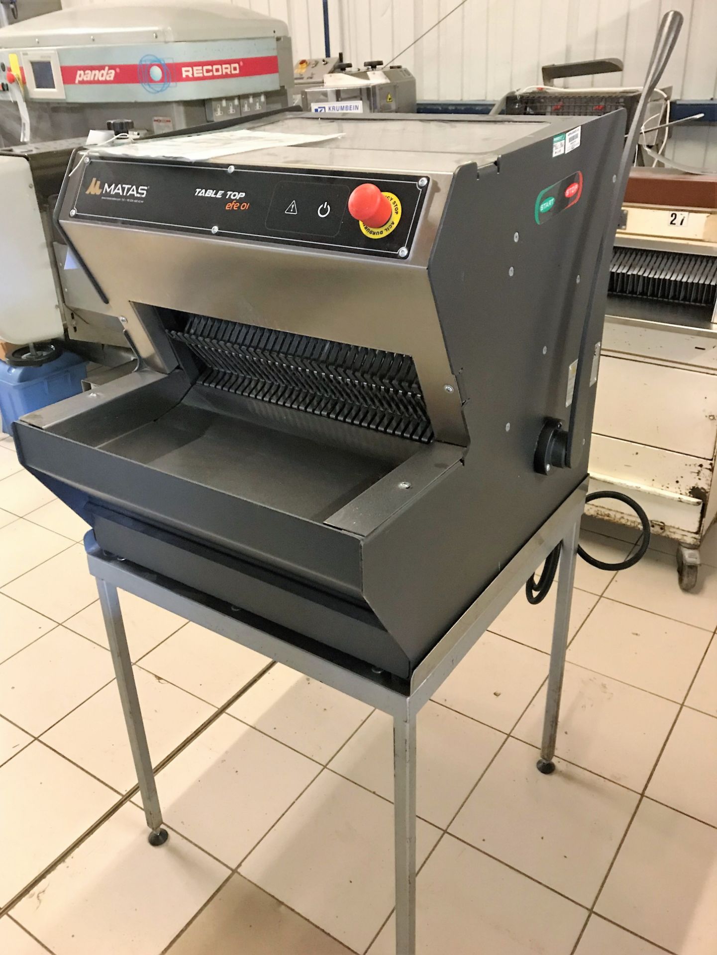 A Matas TABLE TOP efe 01 Sleeved Bread Slicing Machine and Stand No.17681 (12/2017), 1ph, 480mm w. - Image 2 of 3