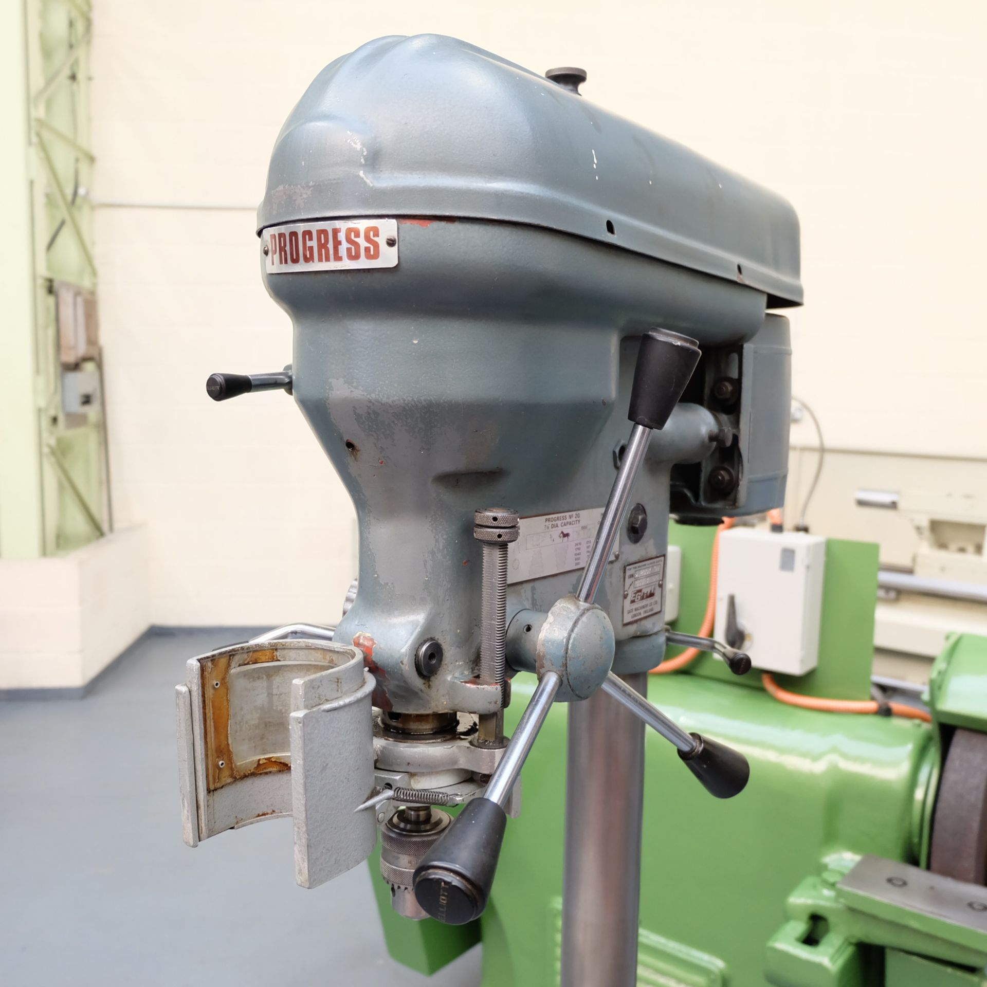 A PROGRESS Type 2G Pedestal Drill, Table 13in x 13in, Spindle 2 Morse Taper, Spindle Speeds 42- - Image 10 of 15