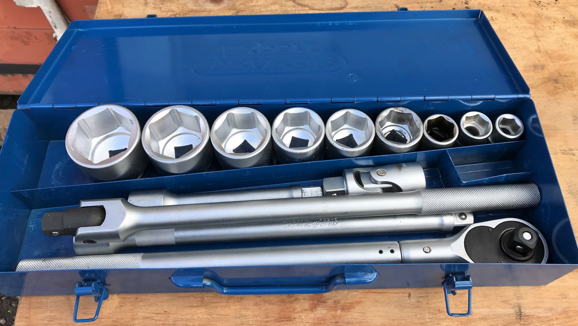 A Draper Expert Socket Set with Torque Wrench (inc