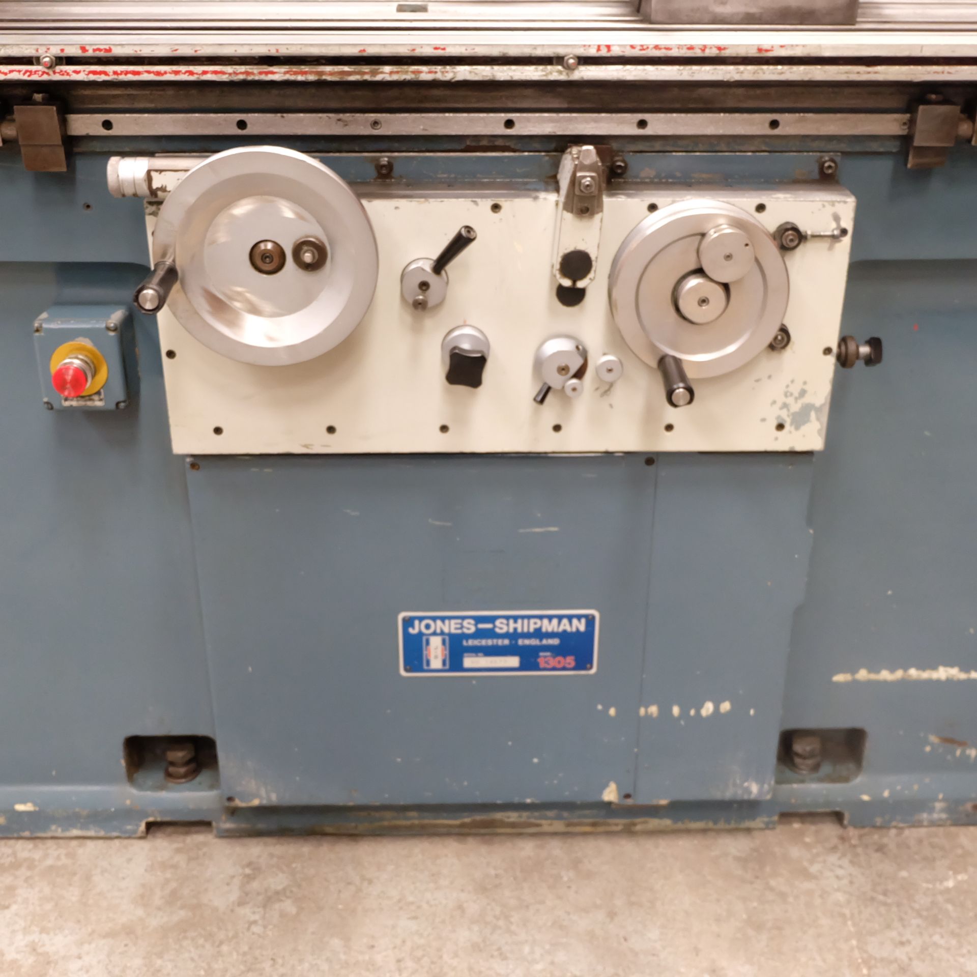 A Jones and Shipman 1305E Cylindrical Grinding Mac - Image 7 of 16