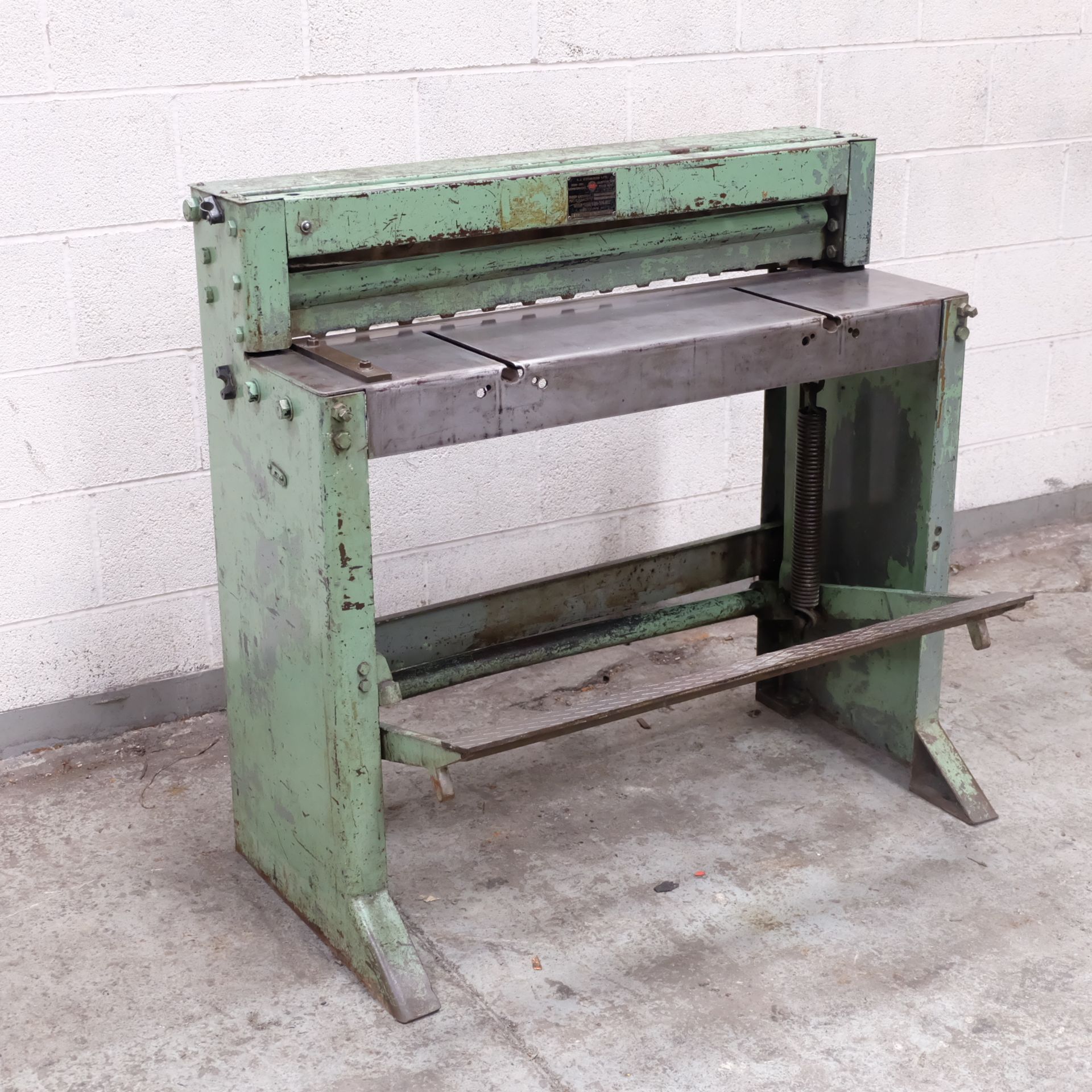 An Edwards Sheet Metal Treadle Guillotine, 36in x - Image 3 of 6