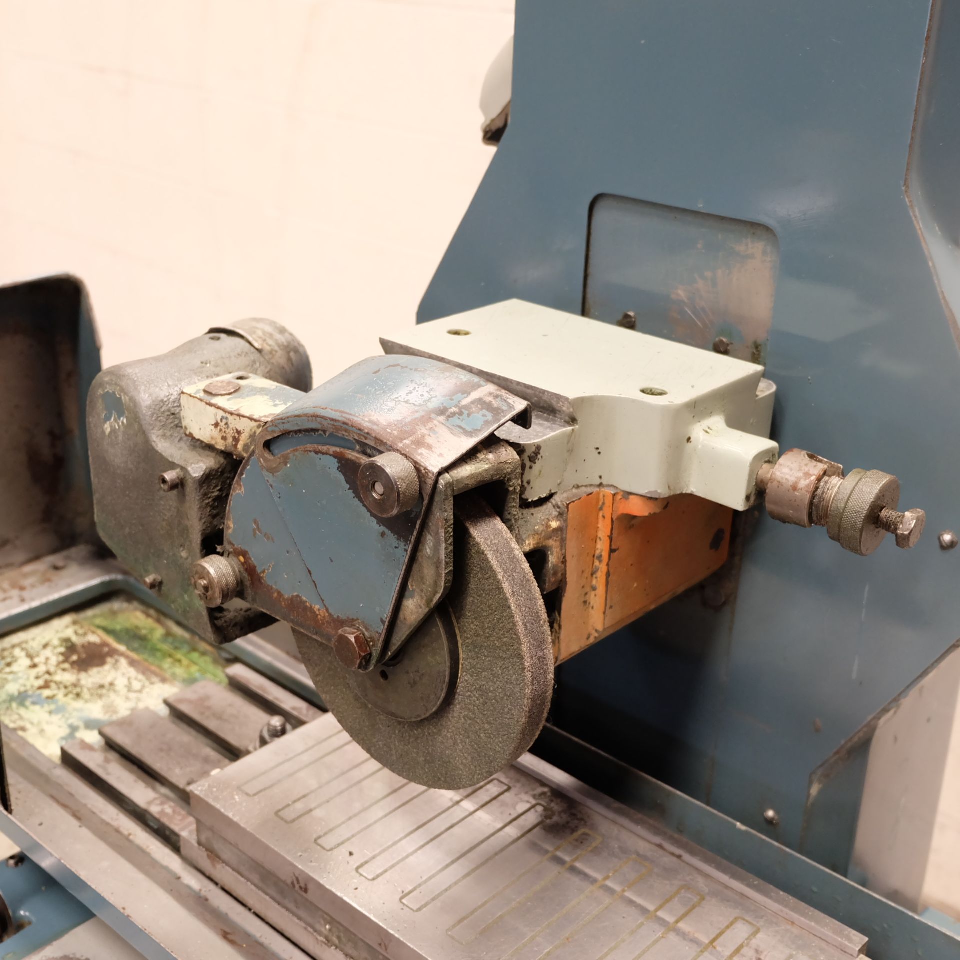A Jones and Shipman Type 540 Toolroom Surface Grin - Image 6 of 11
