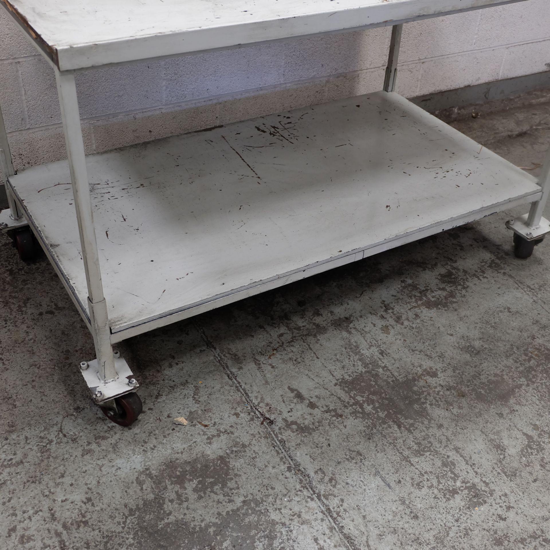 A Steel Framed Timber Top Mobile 2 tier Work Bench - Image 4 of 6