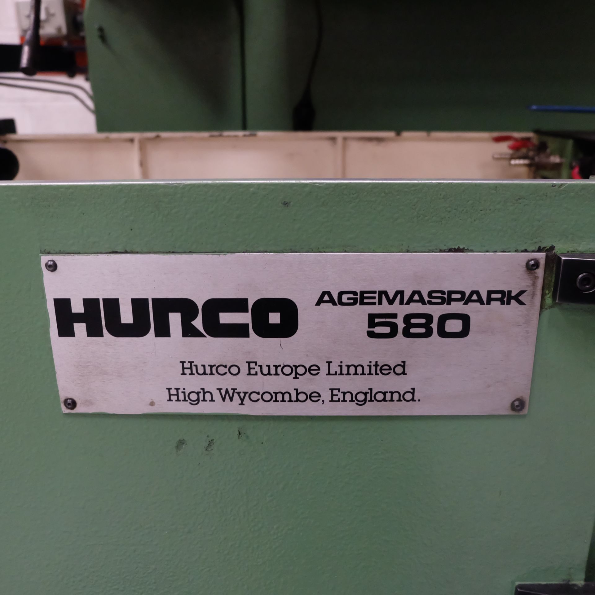 A Hurco Agemaspark 580 Toolroom Spark Erosion Mach - Image 5 of 13