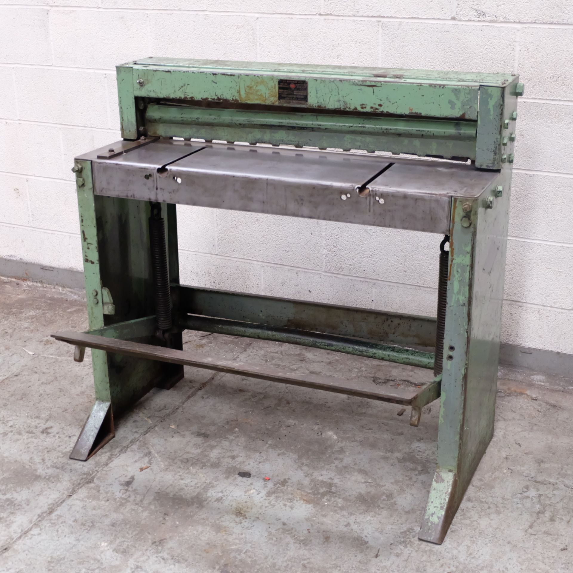 An Edwards Sheet Metal Treadle Guillotine, 36in x - Image 2 of 6