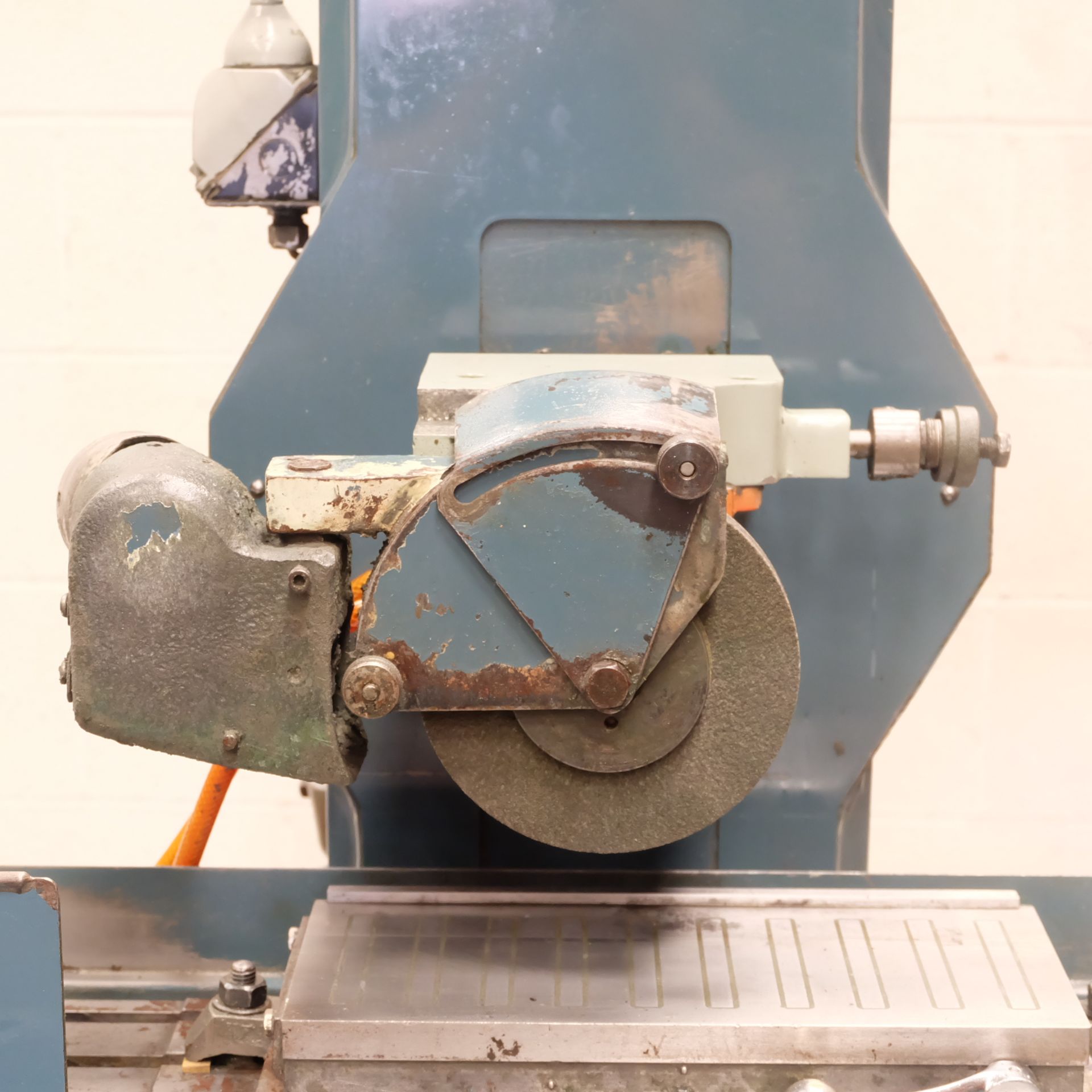A Jones and Shipman Type 540 Toolroom Surface Grin - Image 4 of 11