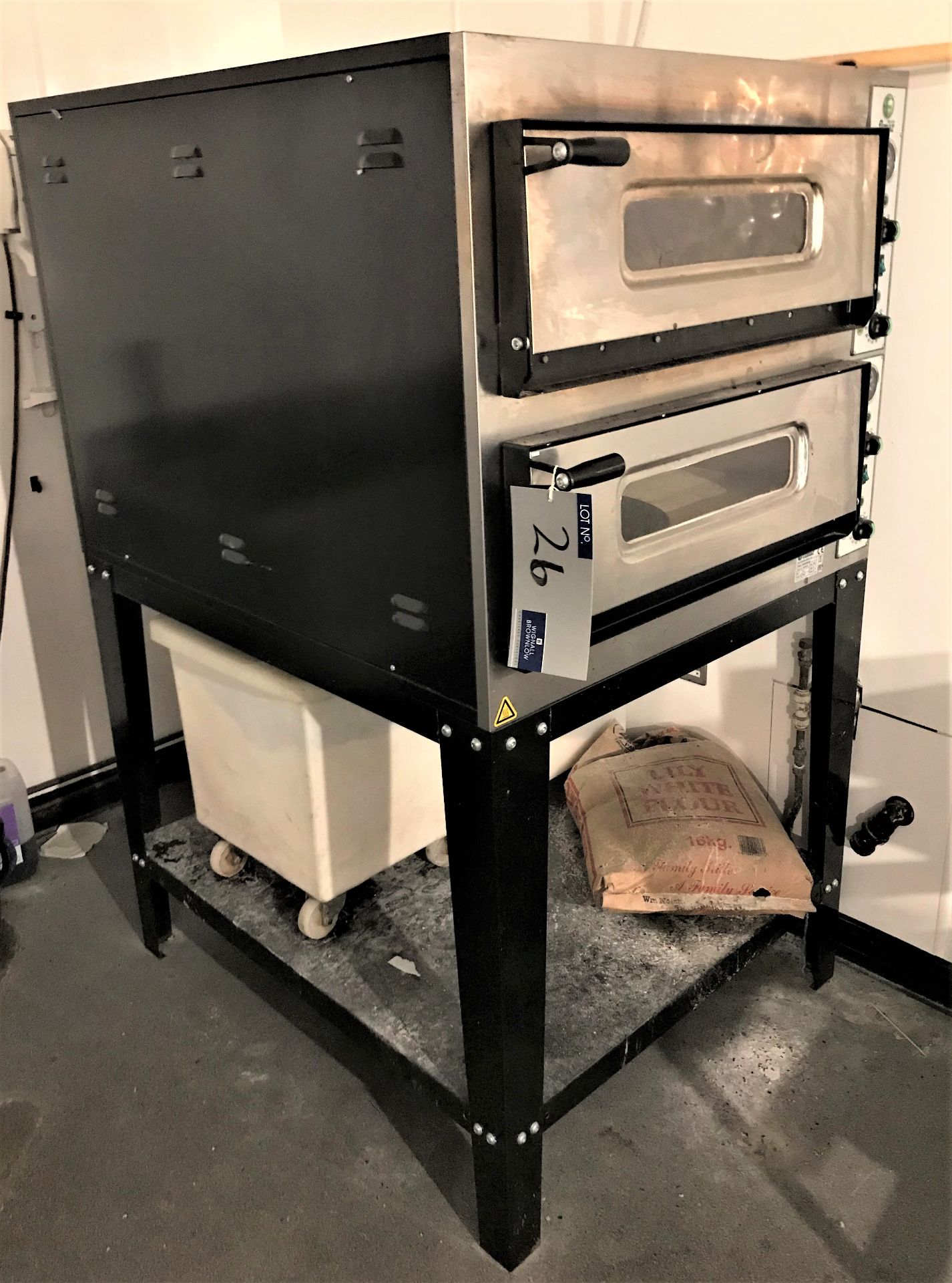 A Fimar FOFESIP 6640T 2 deck Electric Pizza Oven N