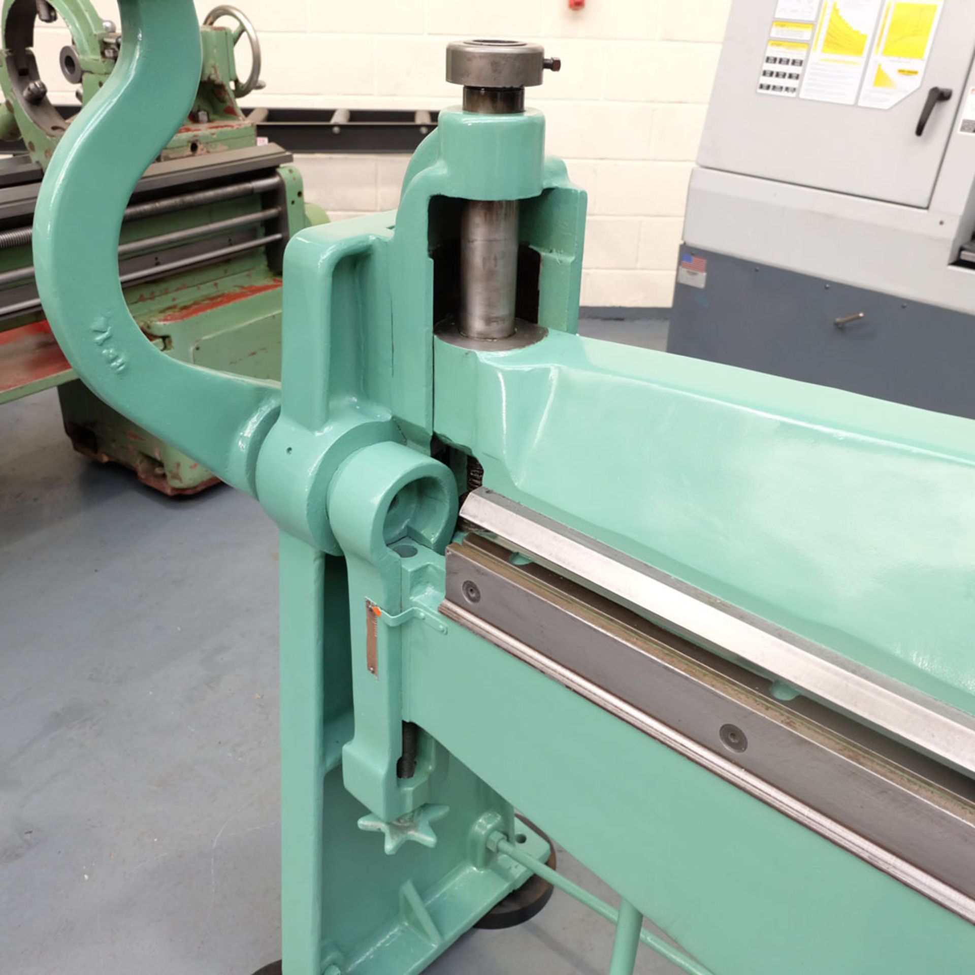 An FJ EDWARDS HIGH LIFT Manual Sheet Metal Folding Machine: Capacity 60in x 14SWG. - Image 2 of 7