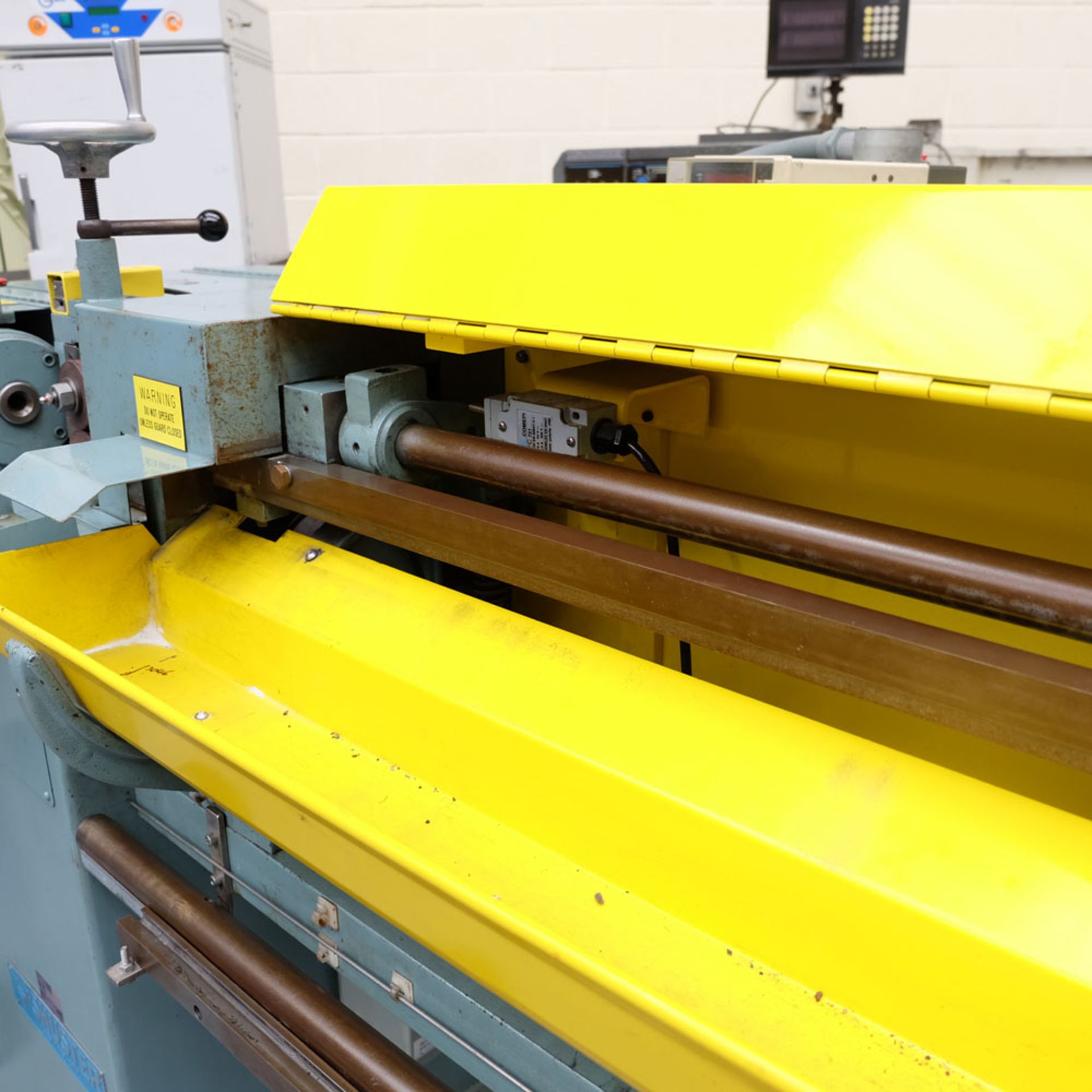 A SHUSTER Model 1AVS5 Automatic and Vari-speed Wire Straightening and Cutting Machine, Capacity 1/ - Image 8 of 16