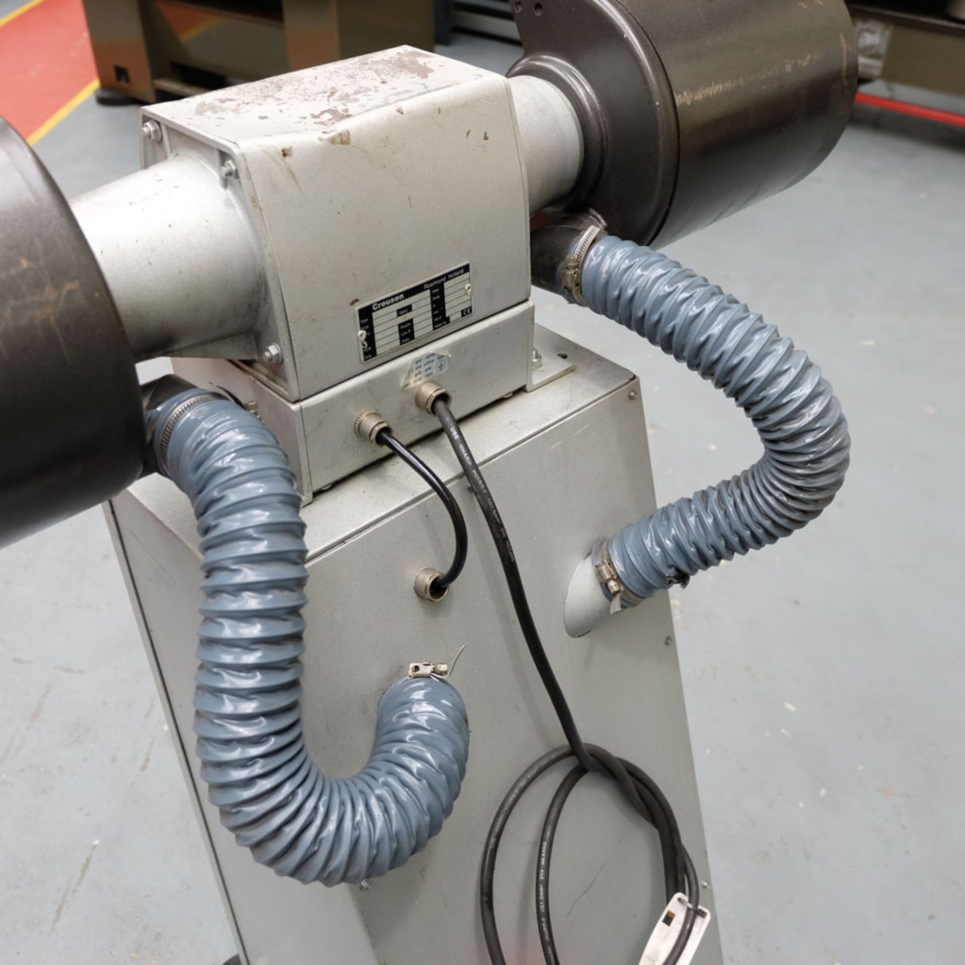 A CREUSEN DPC2000 Double Ended Pedestal Polishing Machine fitted to Dust Extraction Unit. - Image 4 of 6