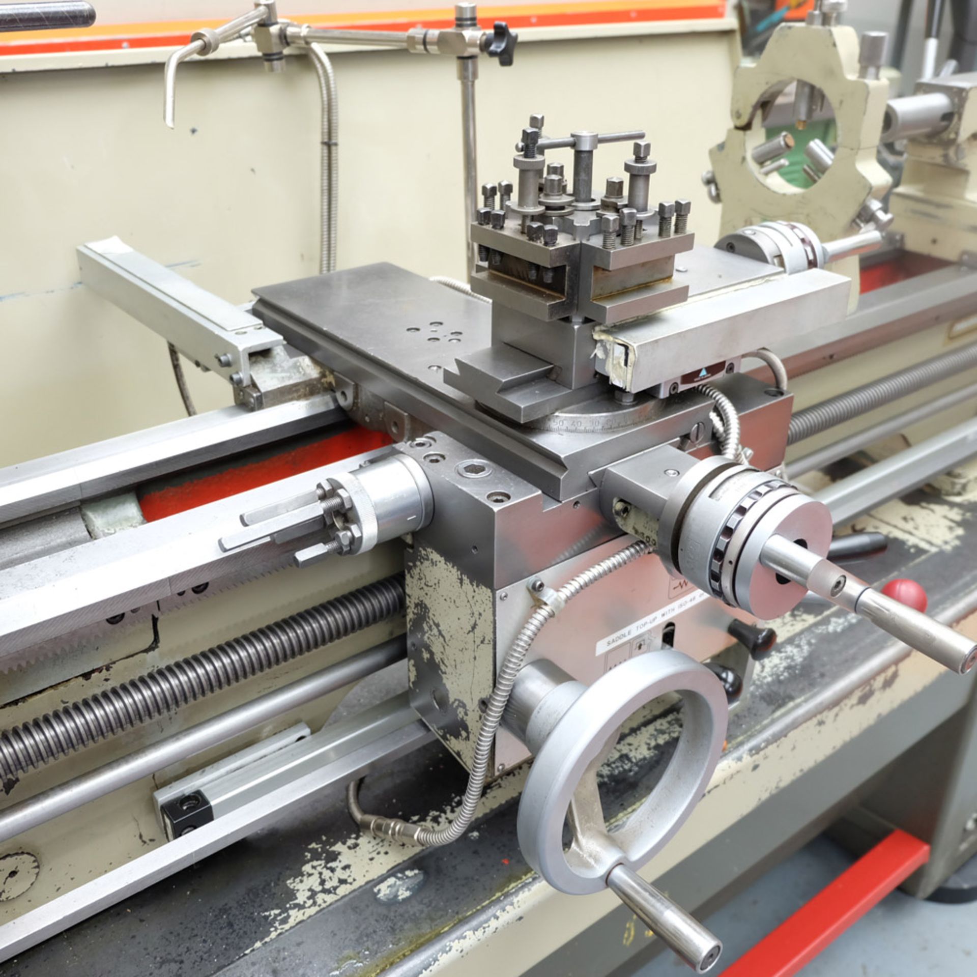 A HARRISON M300 Gap Bed Centre Lathe: Swing Over Bed 13in, Distance Between Centres 40in, Speeds - Image 4 of 9