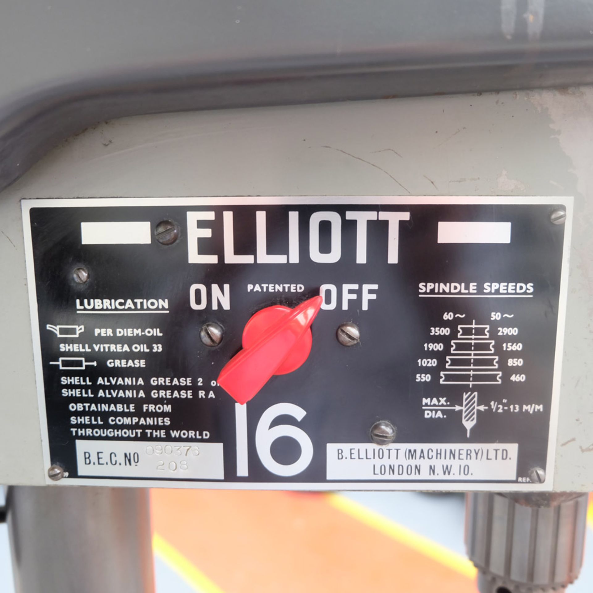 An ELLIOTT Model 16 Bench Drill: Capacity 13mm, 4 Speeds 460-2900rpm, Drilling Depth 87mm, Table - Image 3 of 4