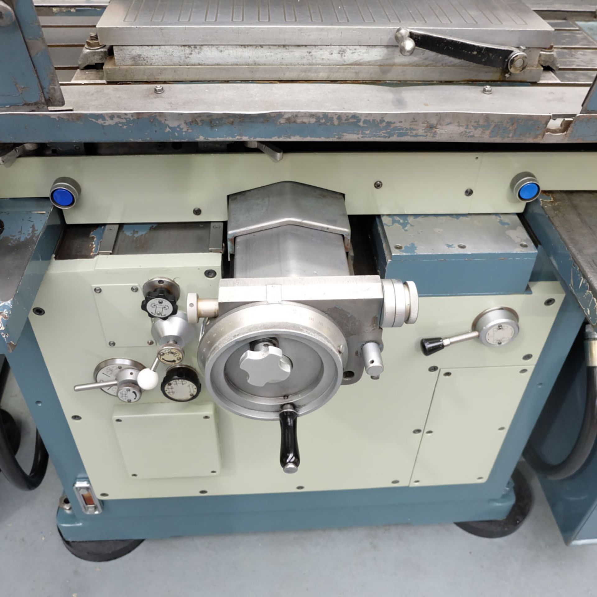 A JONES and SHIPMAN Type 1415 Toolroom Surface Grinder: Capacity 27in x 12in, Power Rise and Fall to - Image 6 of 14