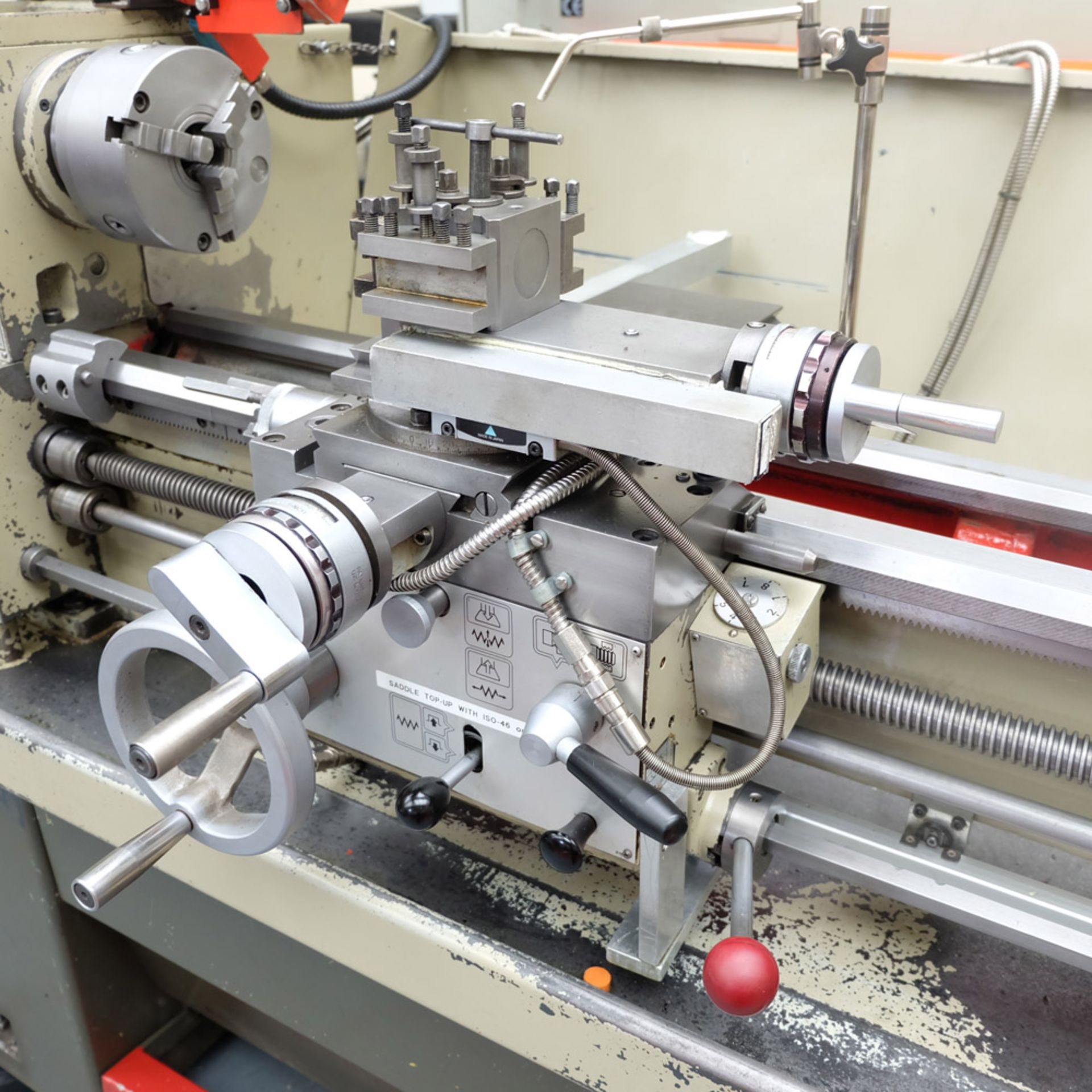 A HARRISON M300 Gap Bed Centre Lathe: Swing Over Bed 13in, Distance Between Centres 40in, Speeds - Image 5 of 9