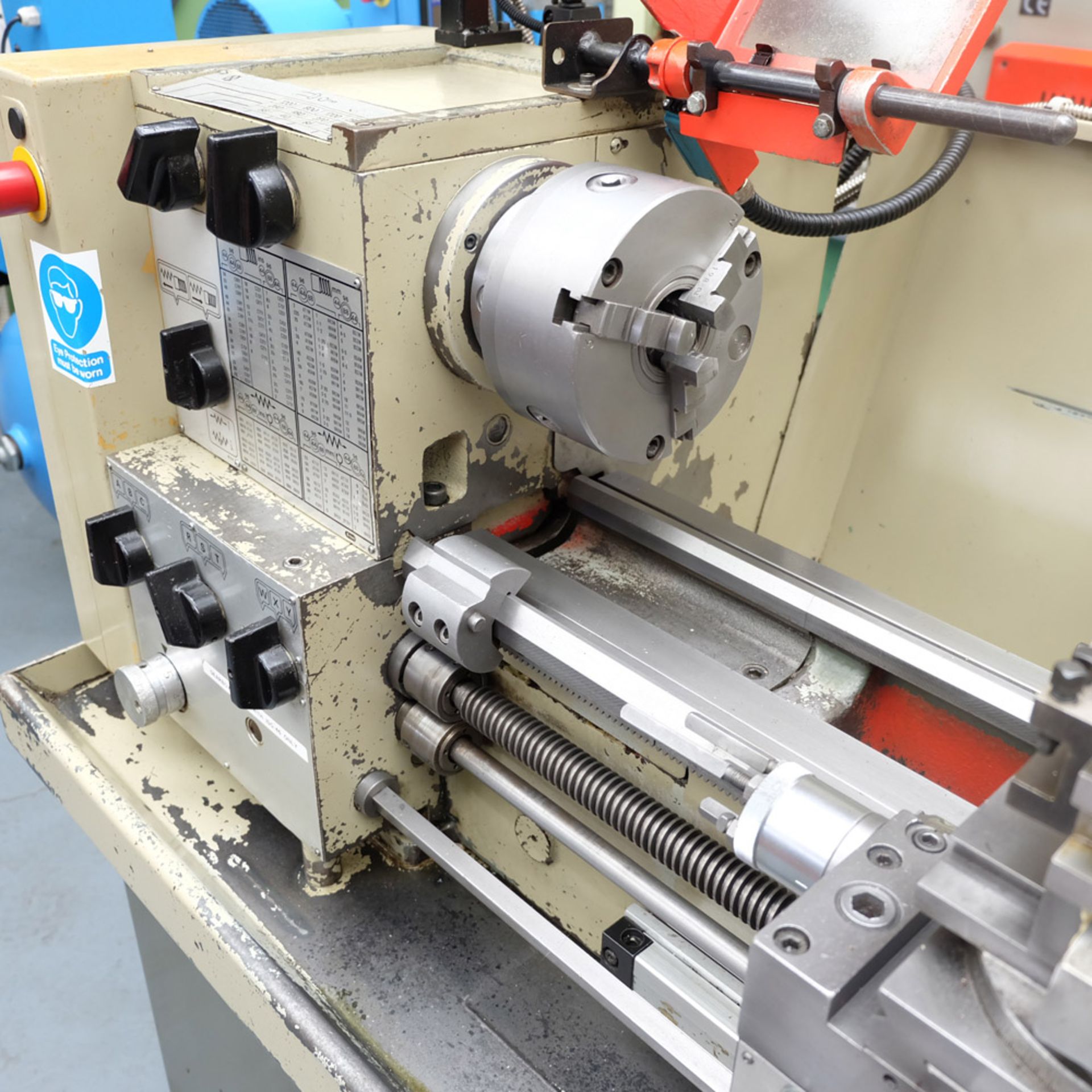 A HARRISON M300 Gap Bed Centre Lathe: Swing Over Bed 13in, Distance Between Centres 40in, Speeds - Image 3 of 9