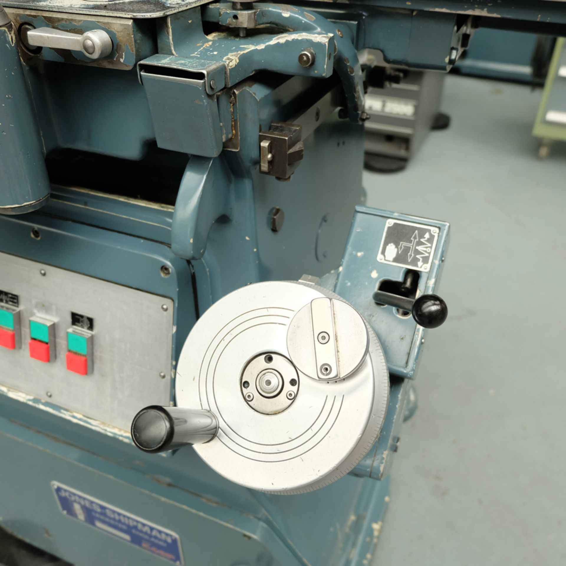 A JONES and SHIPMAN 540P Surface Grinder: Capacity 18in x 6in, Power Rise and Fall. - Image 5 of 7