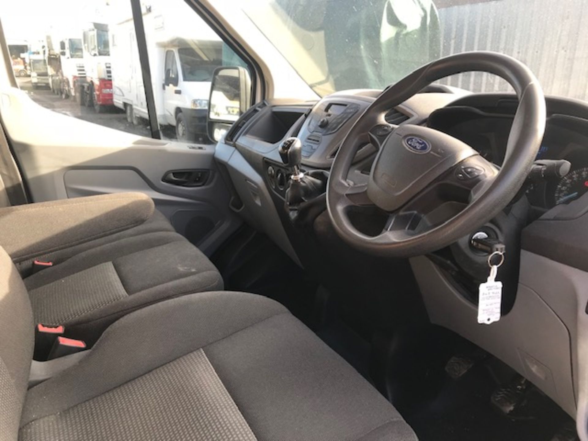 2016 Ford Transit 350 Double cab Tipper - Image 8 of 11
