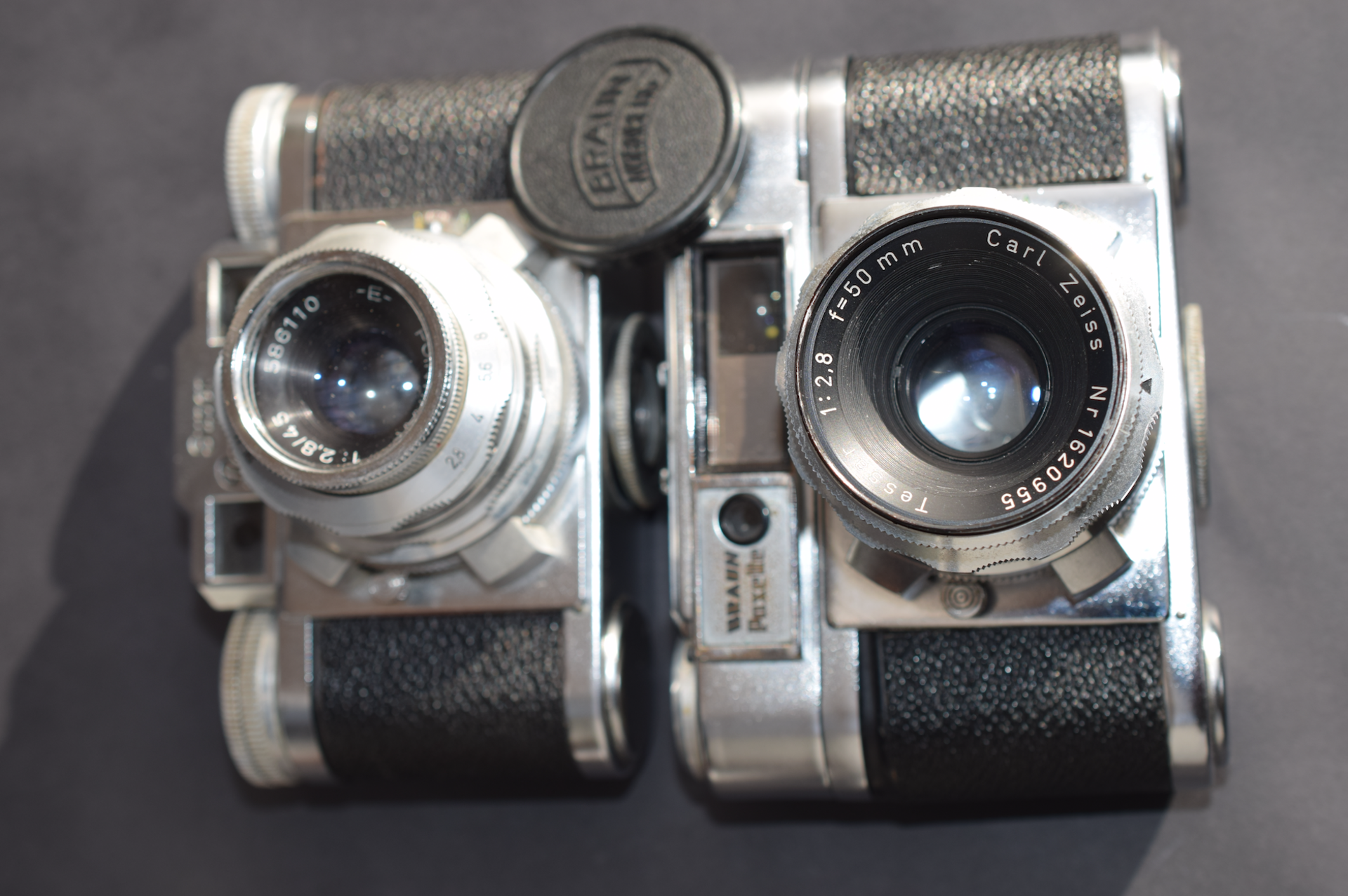 Hard Case Set Of Braun Cameras With Various Lenses - Image 9 of 10