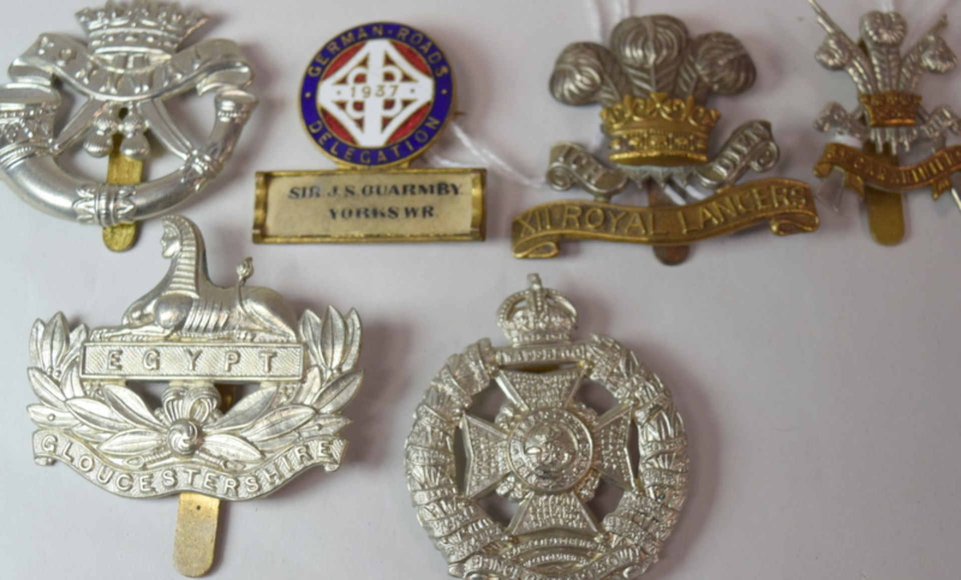 Group Of 6 Military Cap Badges - Image 2 of 3