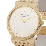 2010 Patek Philippe Calatrava 18K Yellow Gold - 5120J-001