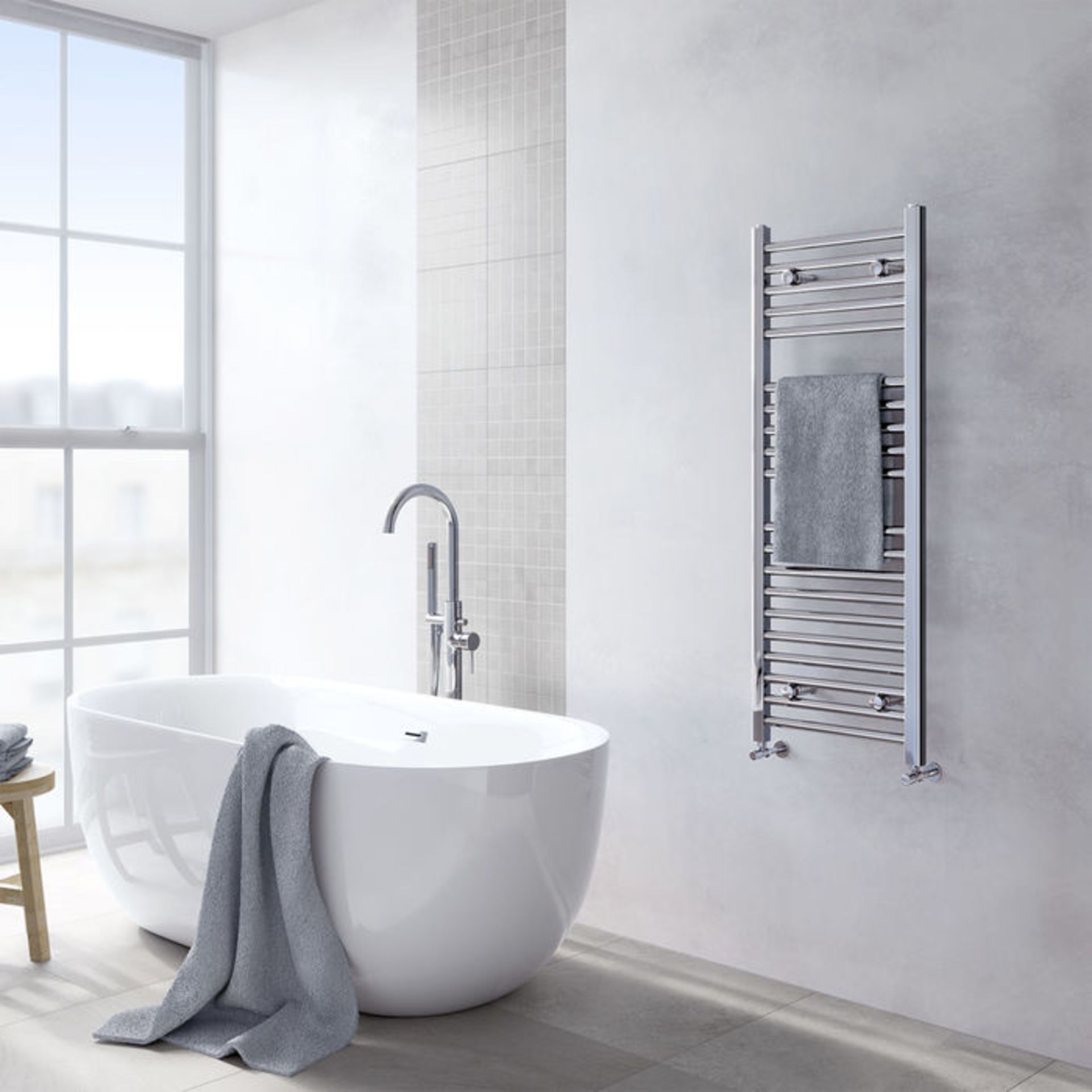 (P260) 1200x450mm - 25mm Tubes - Chrome Heated Straight Rail Ladder Towel Radiator. This premium - Image 4 of 5