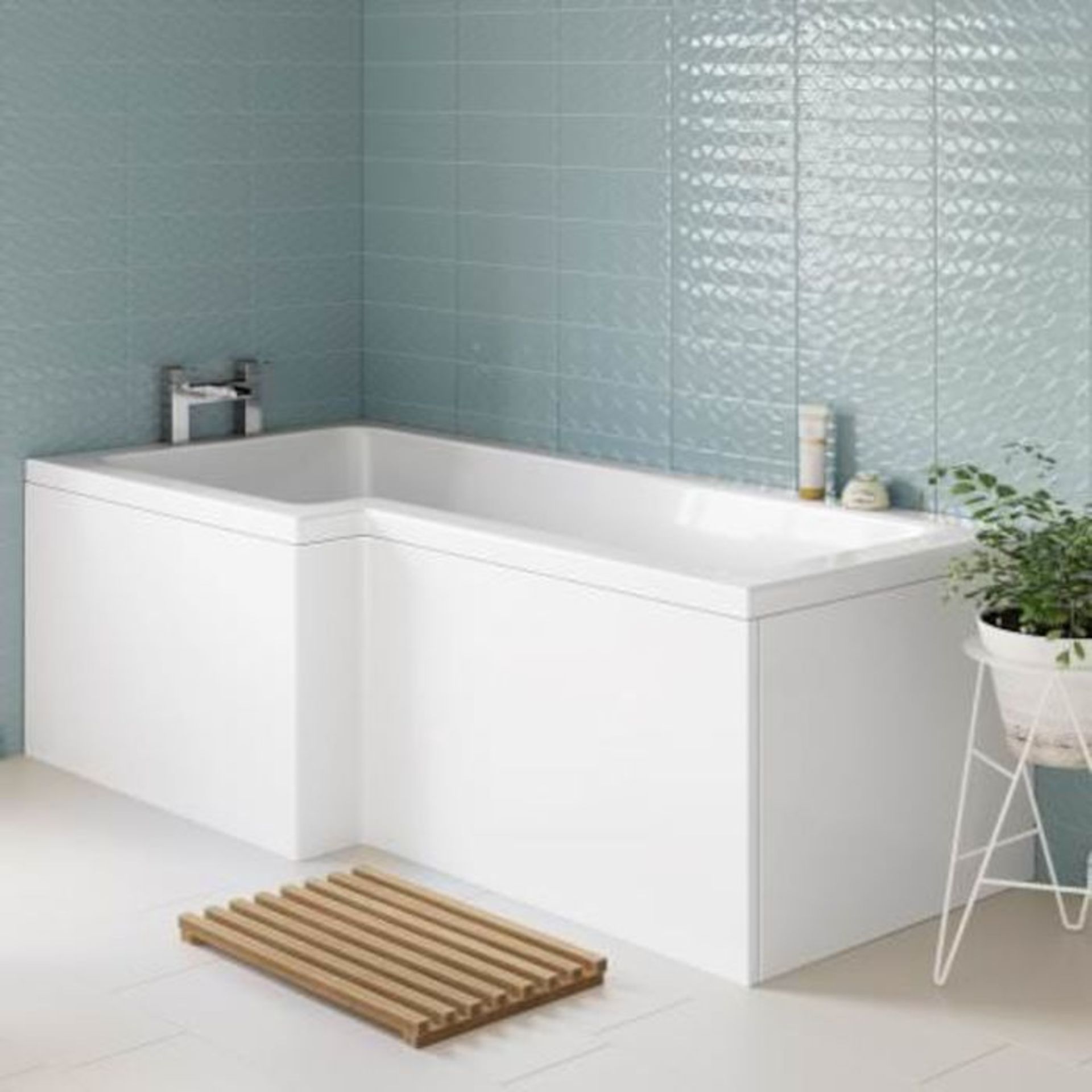 (DK81) 1700x850mm Left Hand L-Shaped Bath. RRP £349.99. Constructed from high quality acrylic - Image 2 of 6